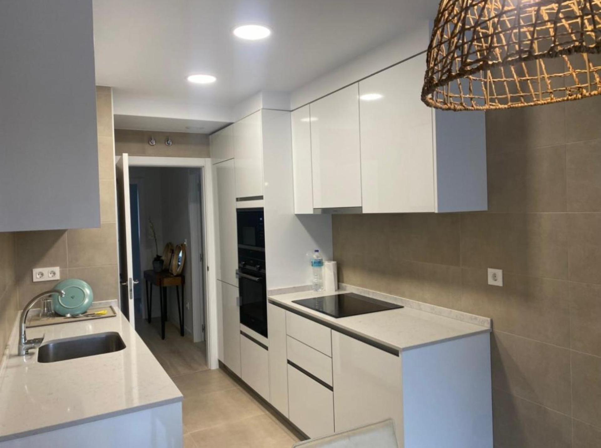 Egona - Sal6 En Nueva Zona Residencial En