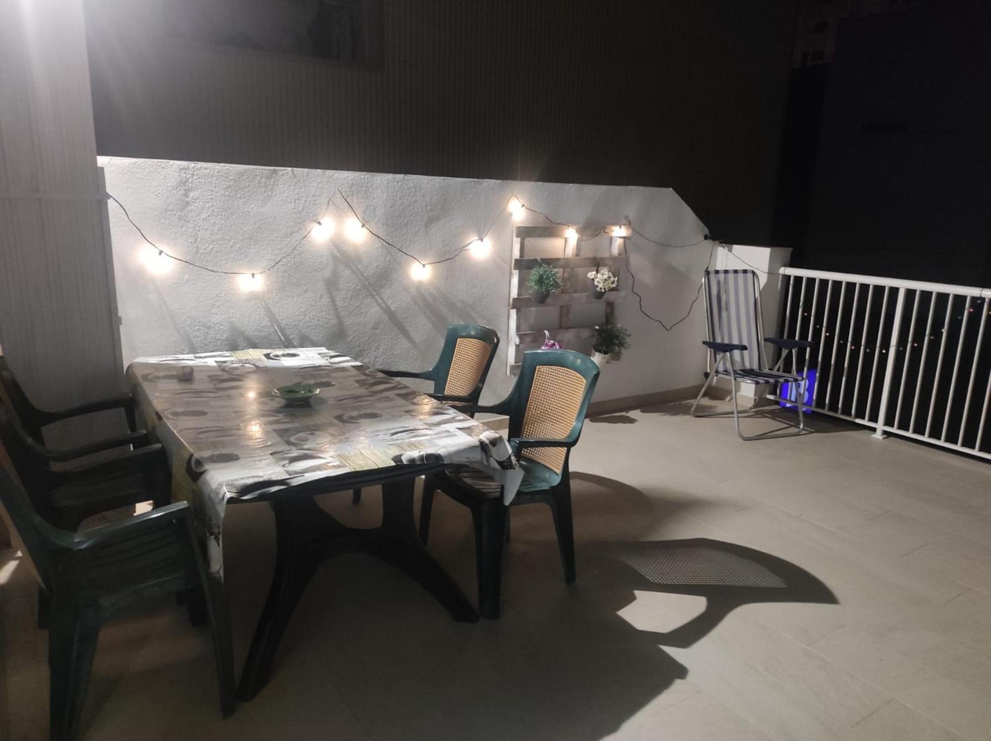 Apartamento Piso Centrico Reformado De Excelente Ubicacion *