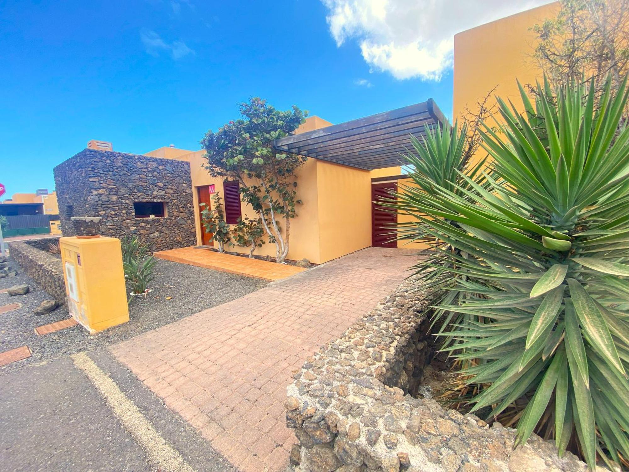 Marlau Con Piscina Privada * La Oliva