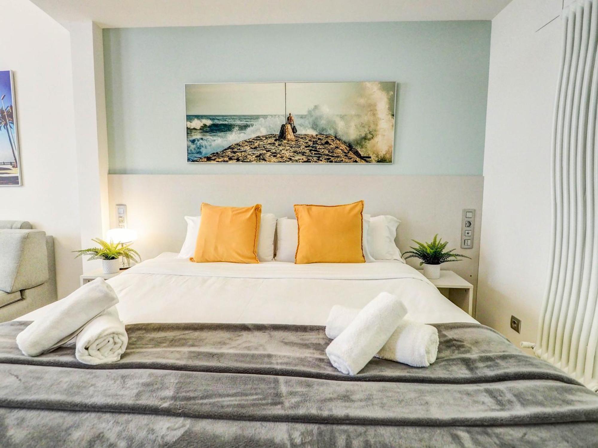 The Oasis By Hello Homes Sitges