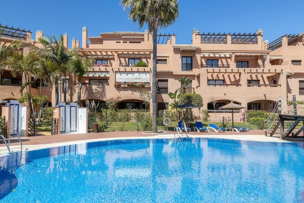 Oleholidays Hacienda Del Sol Beachside Luxury Apartamento