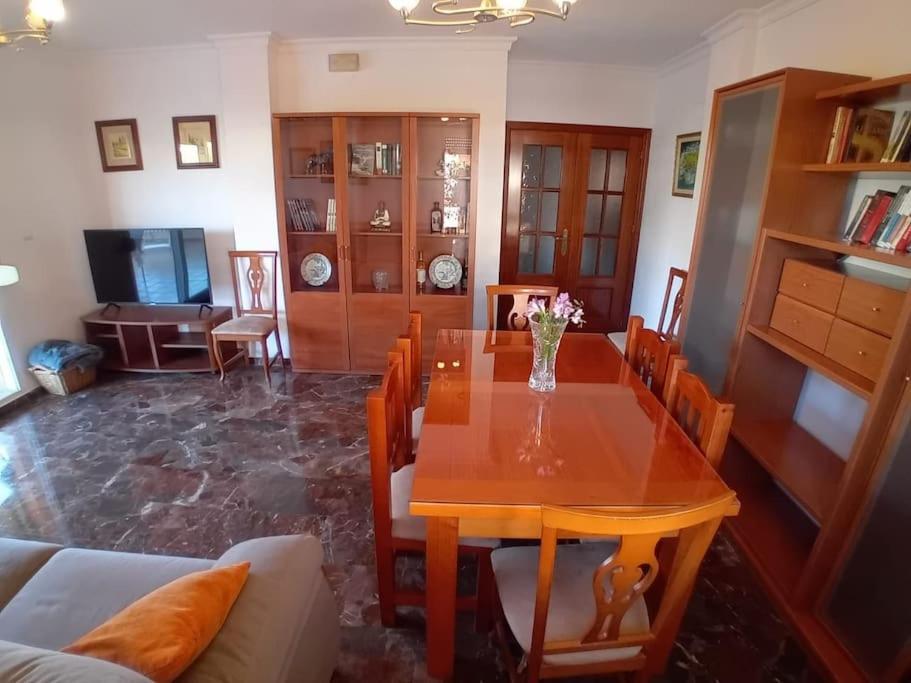 Apartamento Amplio Zona P4 Con Gran Terraza Almuñécar