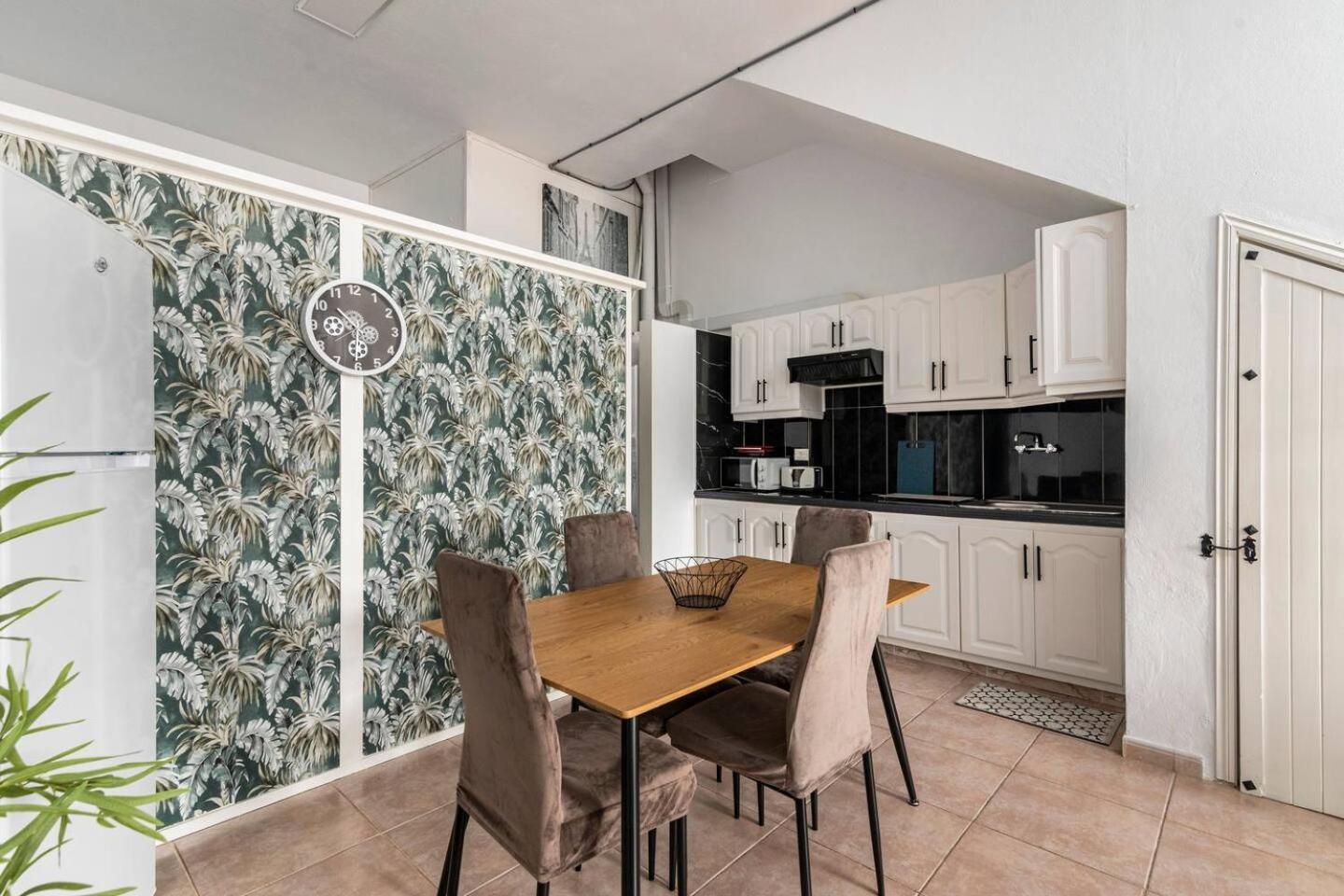 Bajo Apartamento La Listada