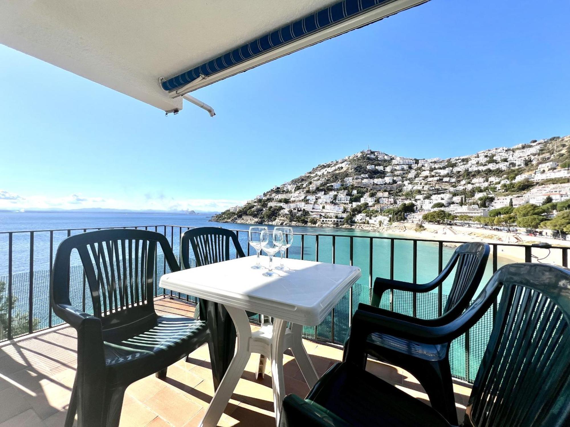 Miraflor Apartment
