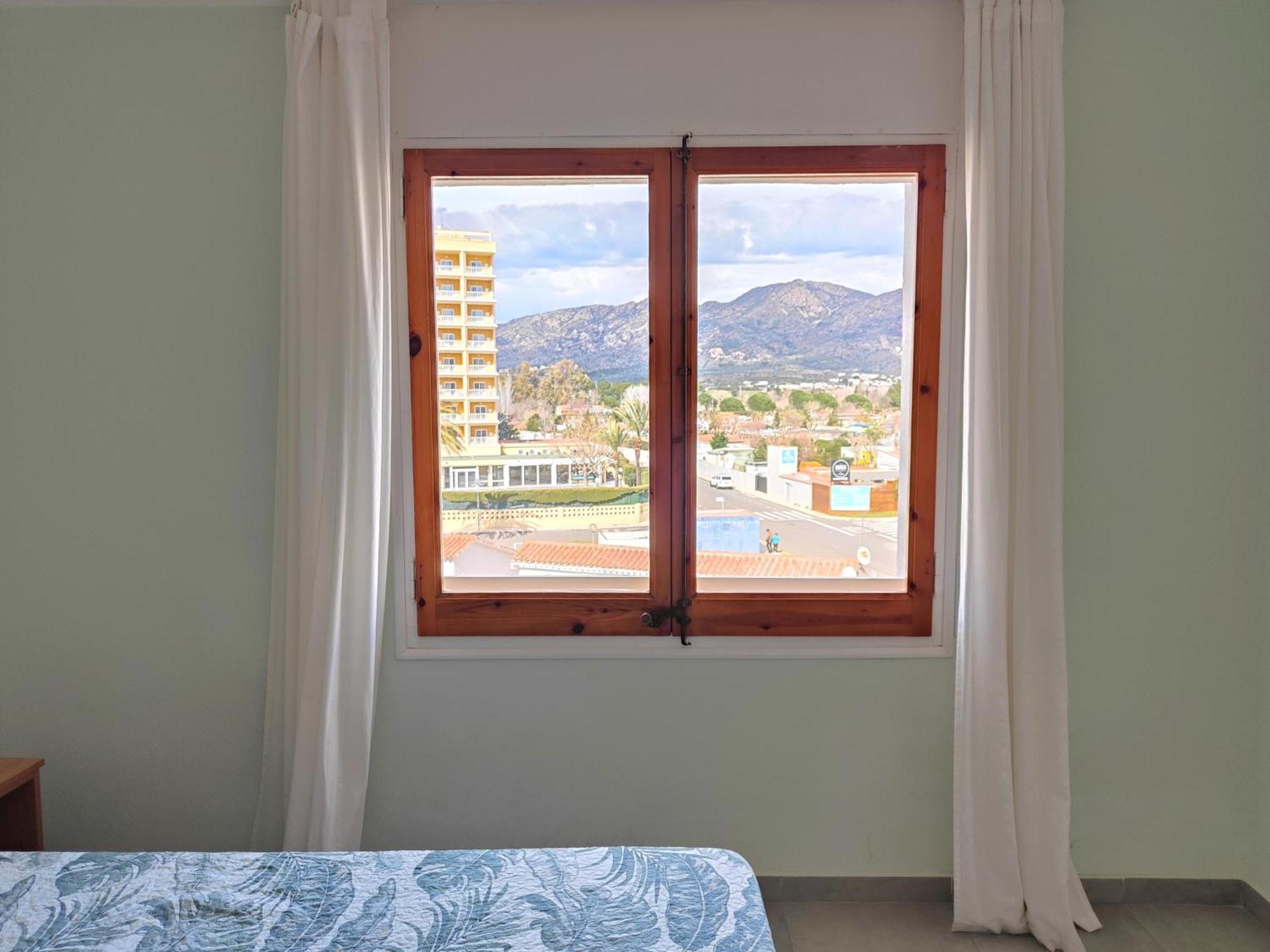 Global Immo 3346 La Solana Apartment Roses