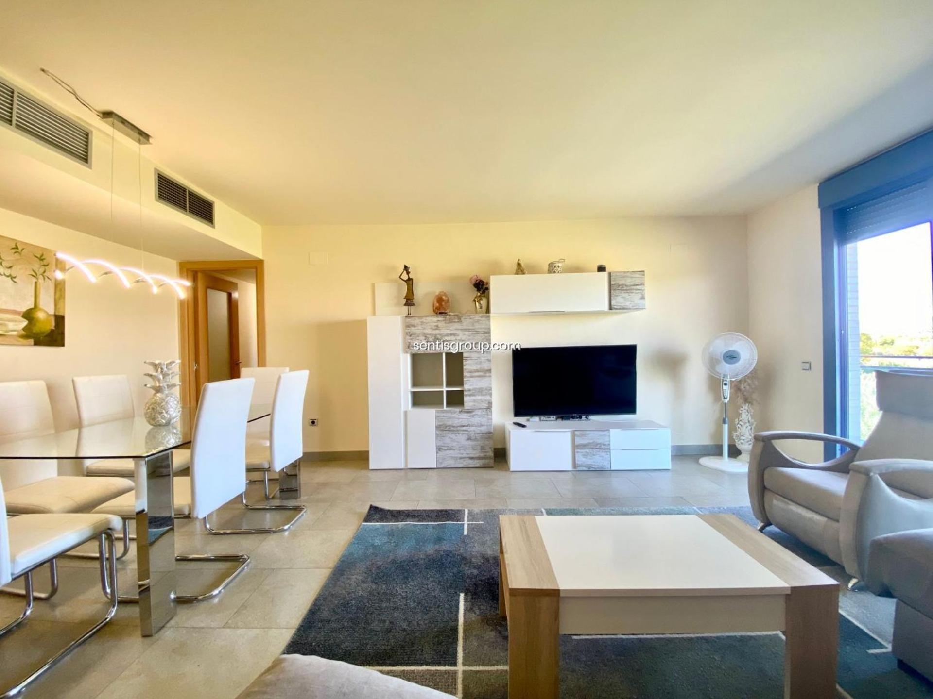 Apartamento En Cambrils, Cerca A La Playa Apartamento *