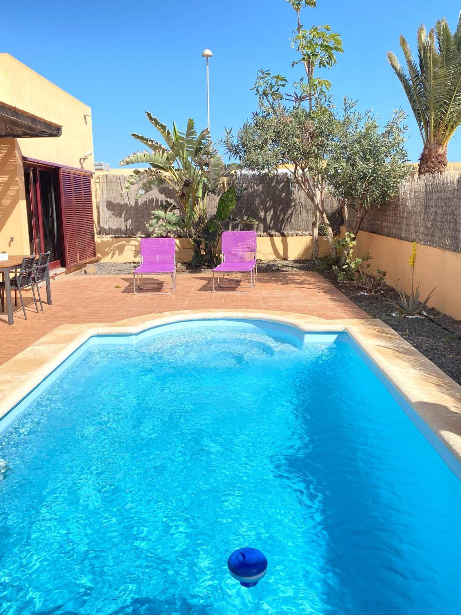 Marlau Con Piscina Privada Holiday home La Oliva