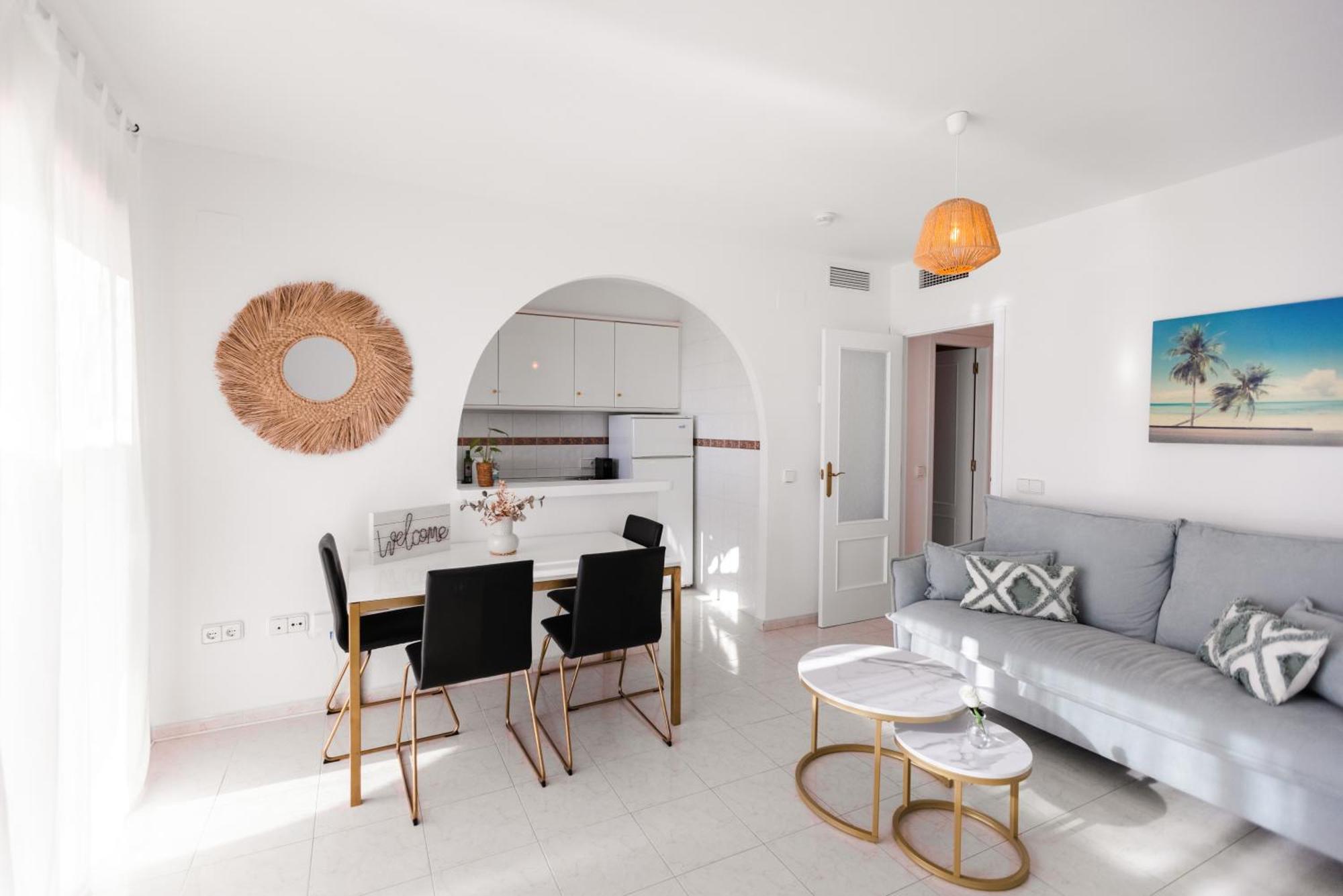 Apartment Casa Sunrise - Costa Blanca House With Rooftop, Swimming Pools And Panoramic Sea And Views
