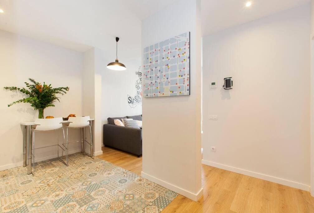 Apartamento Beautiful 4bd 4ba In Eixample District *