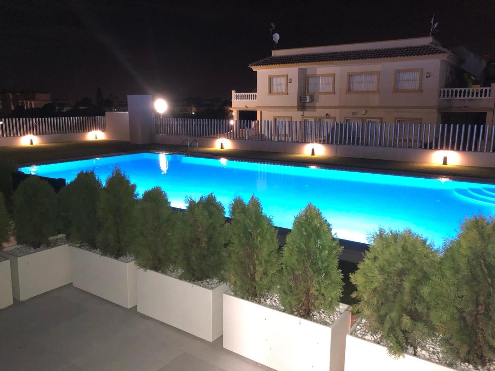 Apartment Palmview Poolside Heaven In Turquesa Del Mar Orihuela