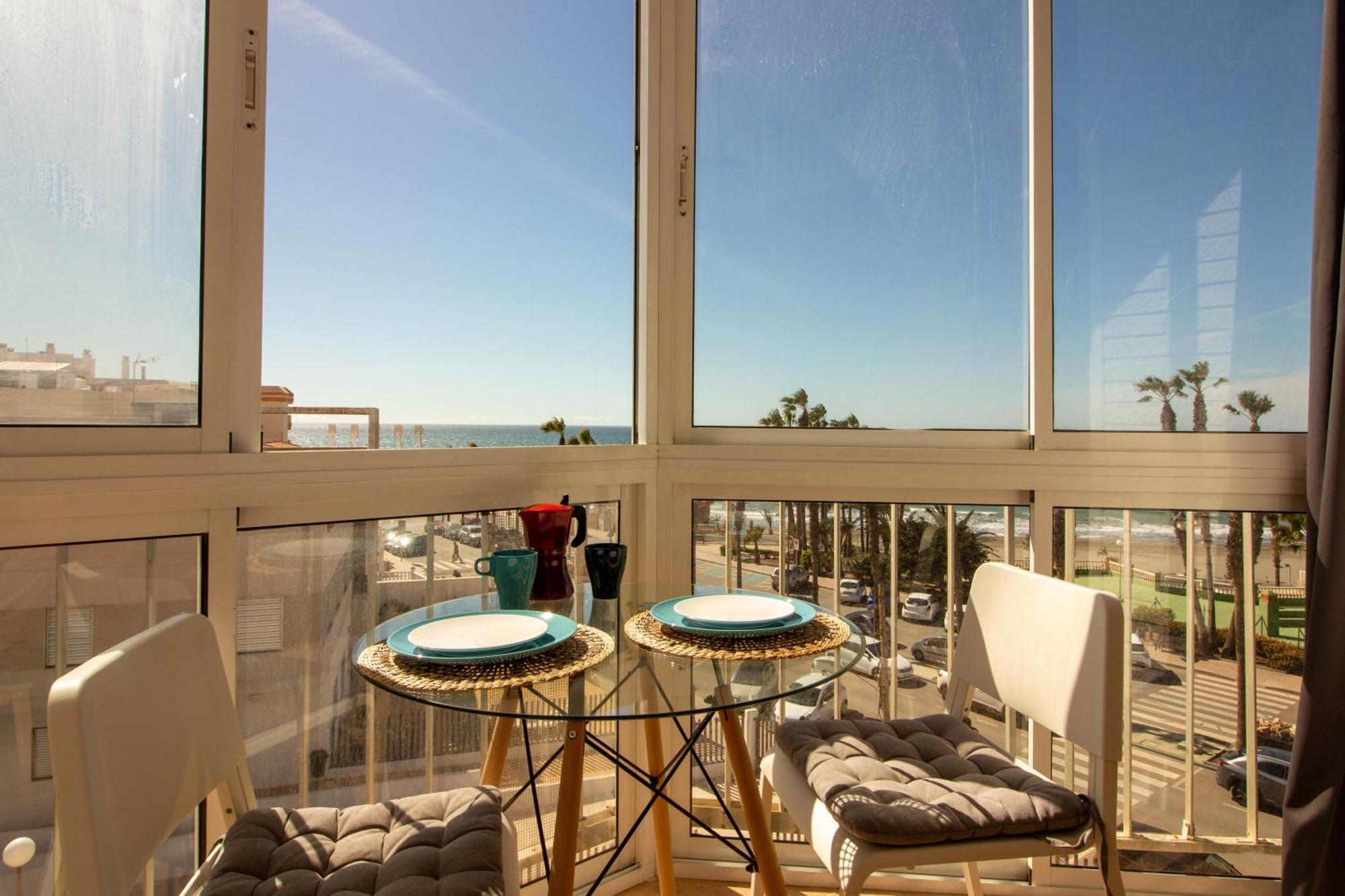 Ruselo 308. Loft En Paseo Maritimo De Costa Apartment Torrox