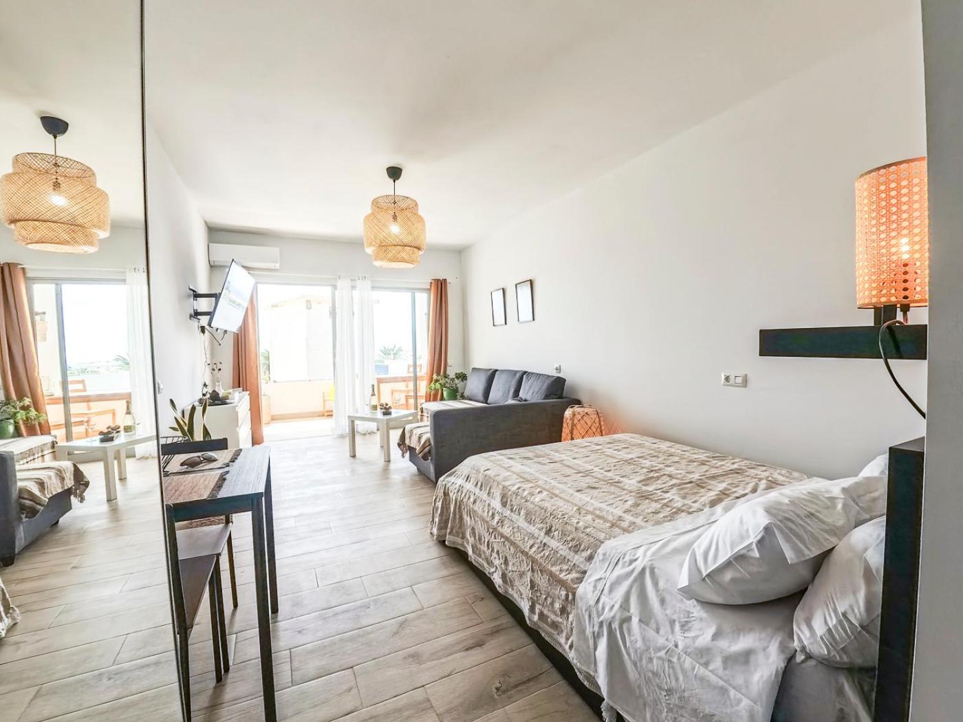 Casa Ari, Beautiful Ocean View Apartment *