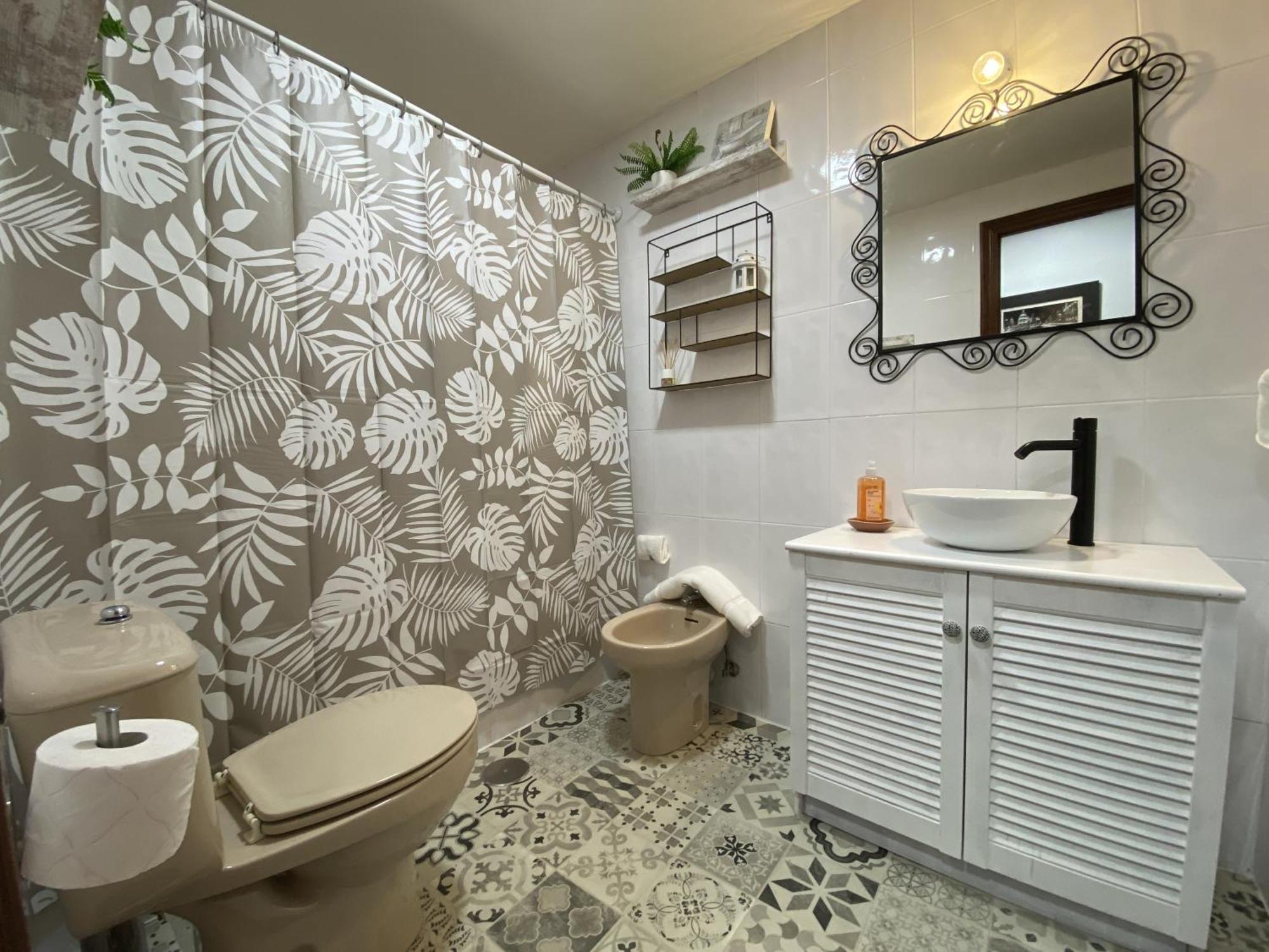 Cleo Apartment *
