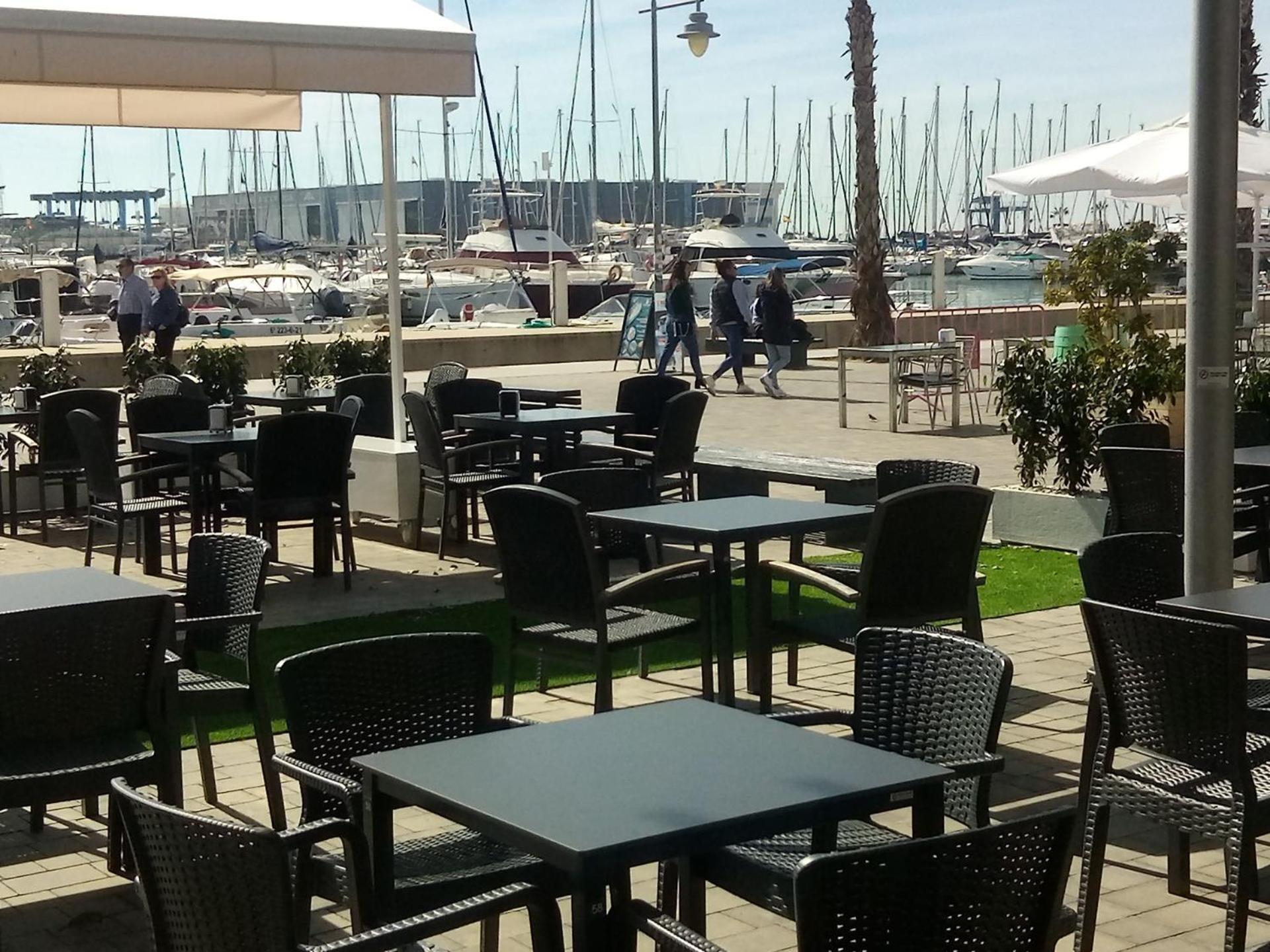 Sea View, Walking Distance! Refurbished 2 Bed, Modern. 20 Min. From Alicante Airport Apartamento