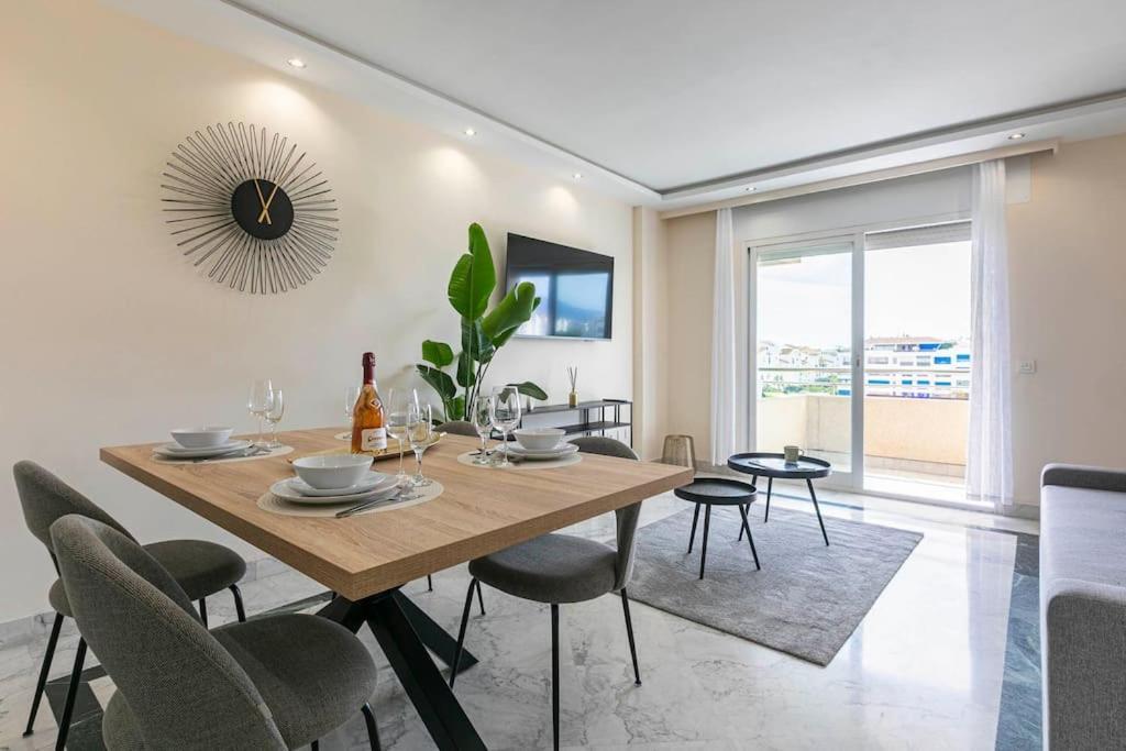 Luxurious In Marina Banus, Puerto Banus Apartamento *