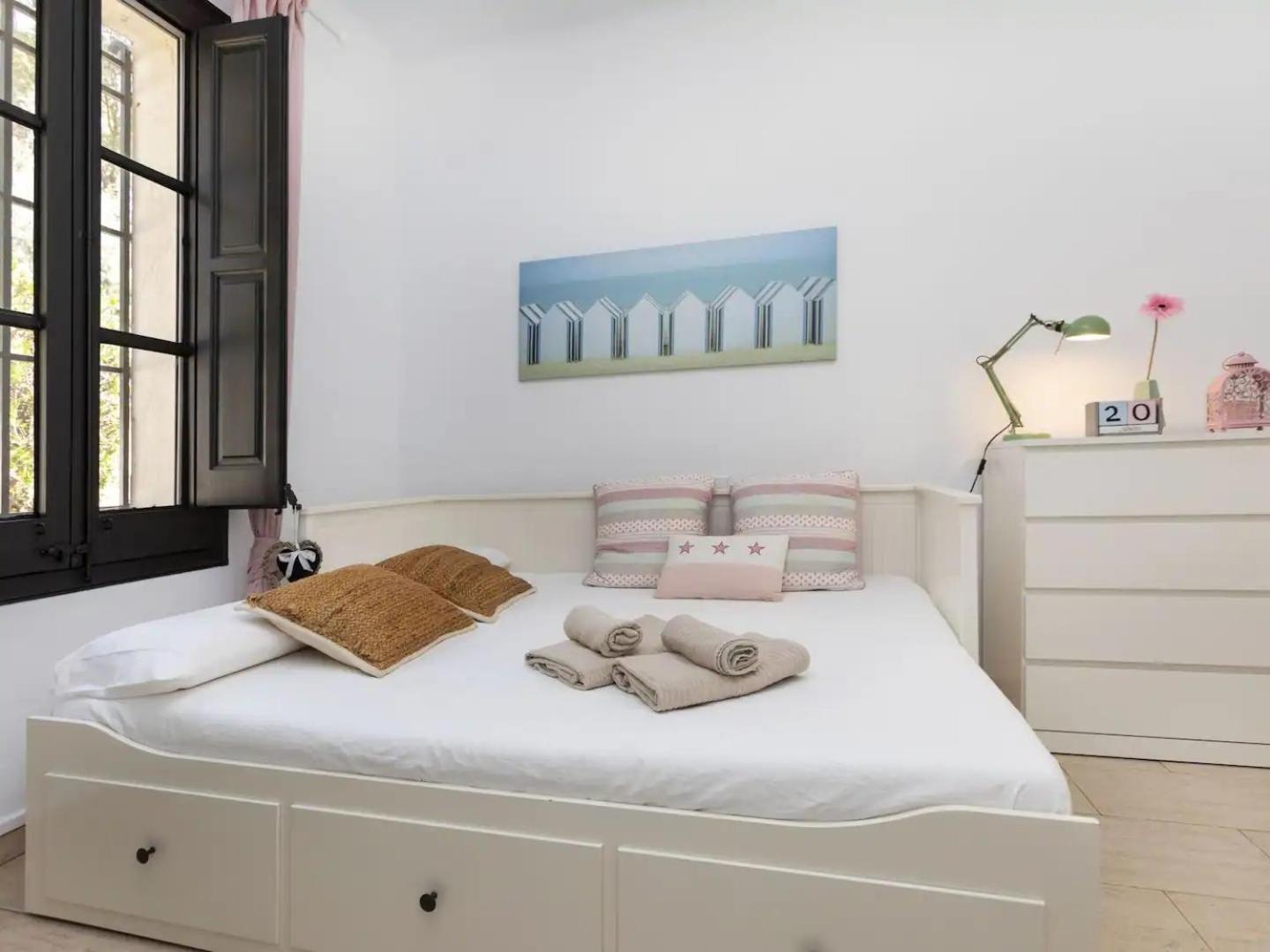 Casa Canyet Con Piscina A Un Paso De Barcelona Y La Playa * Badalona