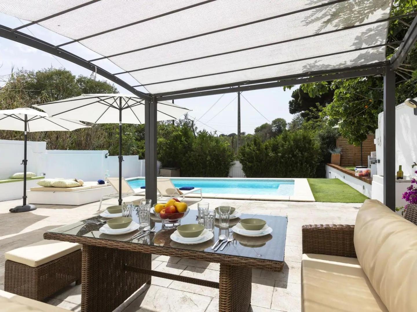 Casa Canyet Con Piscina A Un Paso De Barcelona Y La Playa *