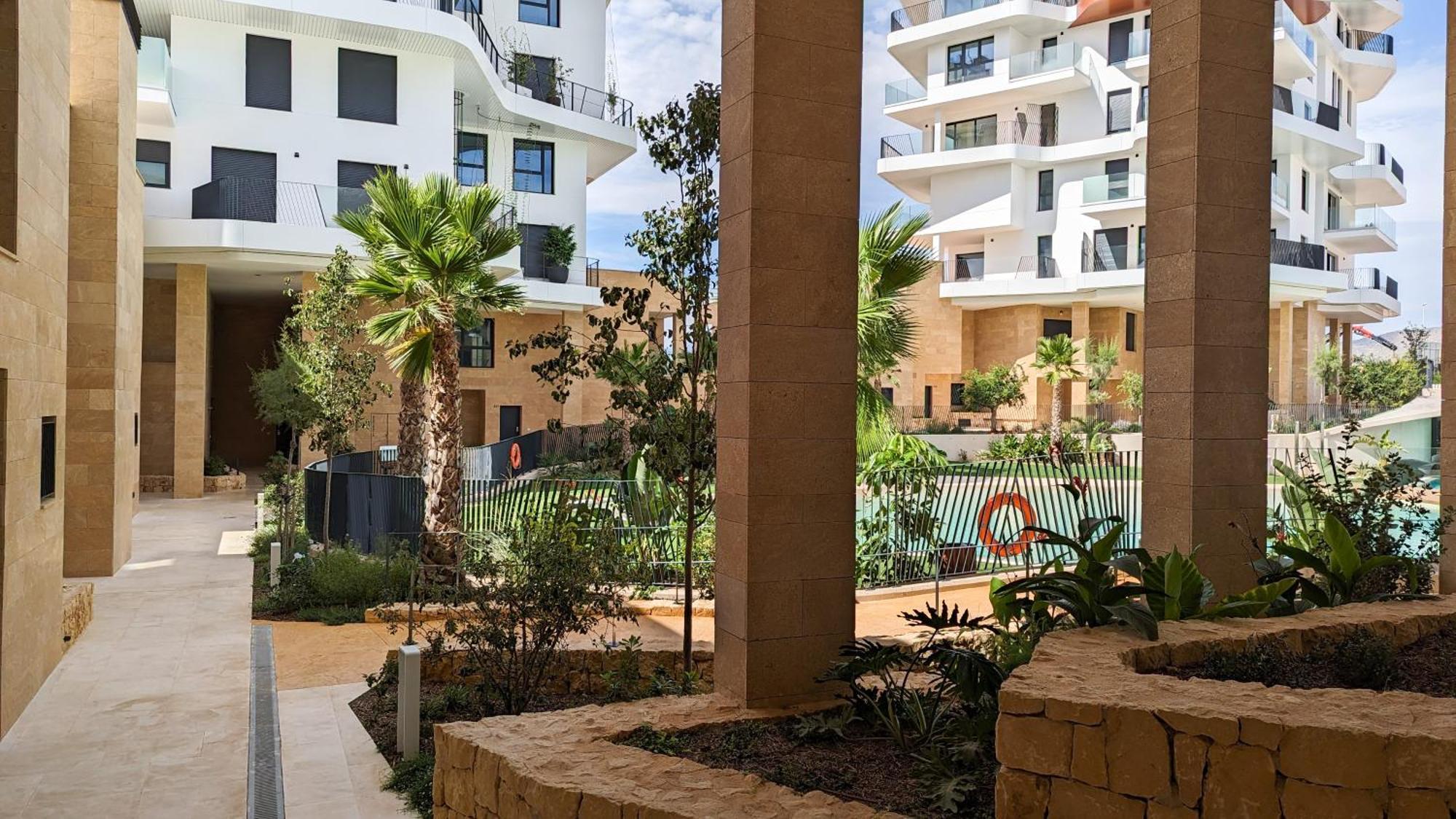 Allonbay Design & * Villajoyosa (La Vila Joiosa)