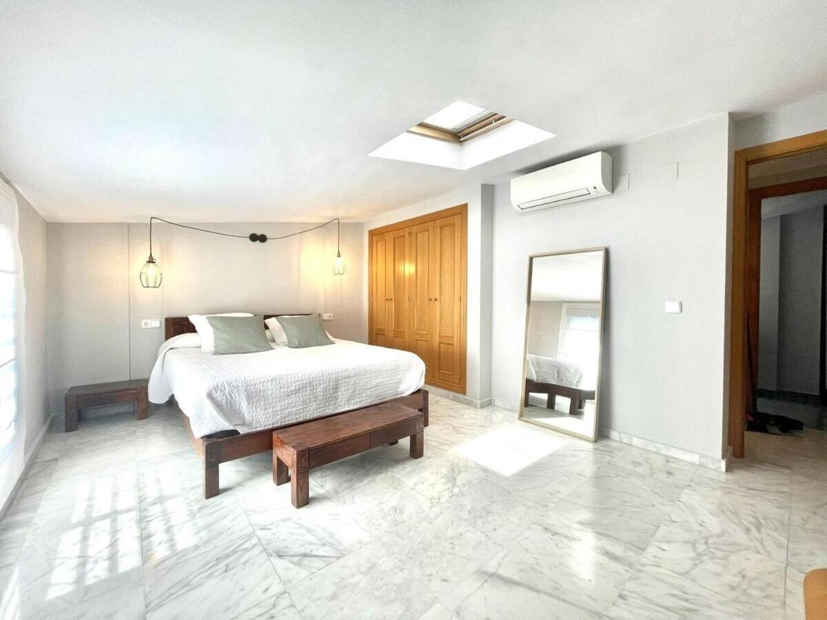 Calu Homes Duplex Cerca Playa De Huelin Apartamento Málaga