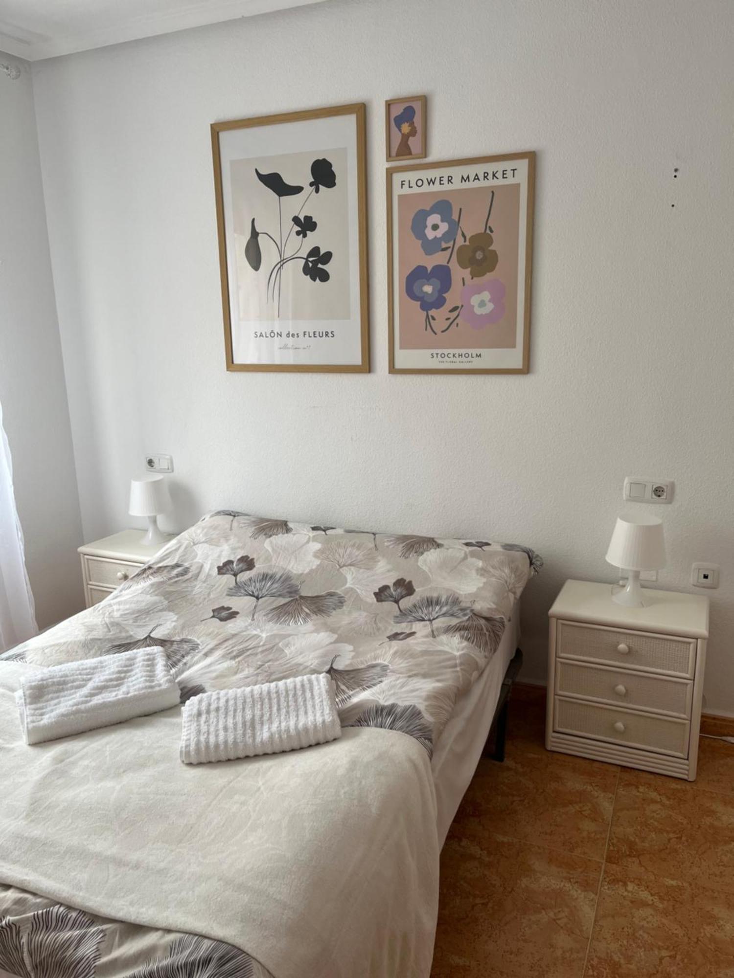 Almuden's Apartment, High-speed Free Wifi, 250m To Beach, The Center Of * Torrevieja