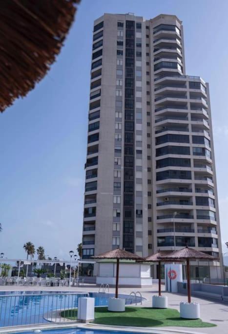 Apt.glassterrace,jacuzzi,1a Lineasea,piscina. Apartment