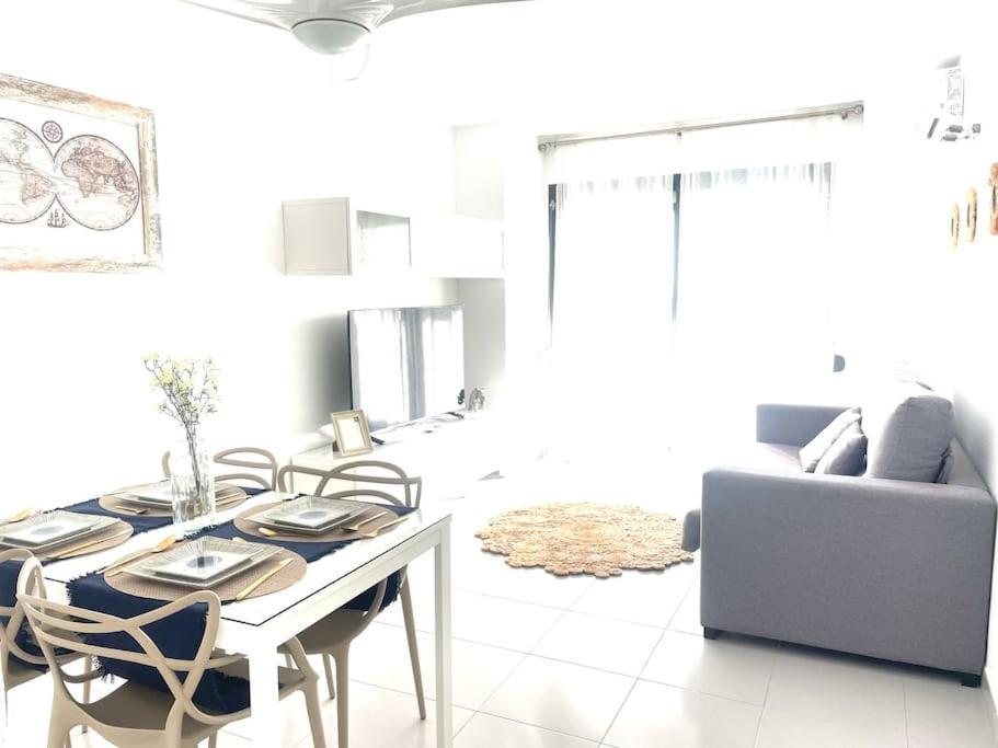 Apt.glassterrace,jacuzzi,1a Lineasea,piscina. Apartment Cullera