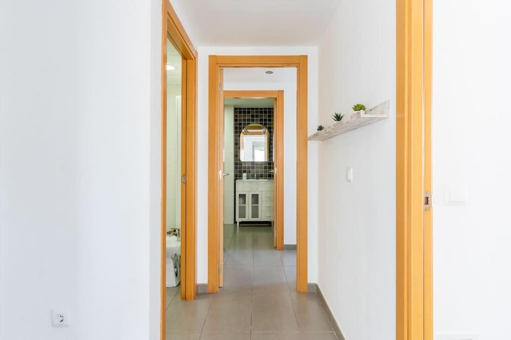 Apartamento Modern Apartment: Moncofa Beachside Oasis