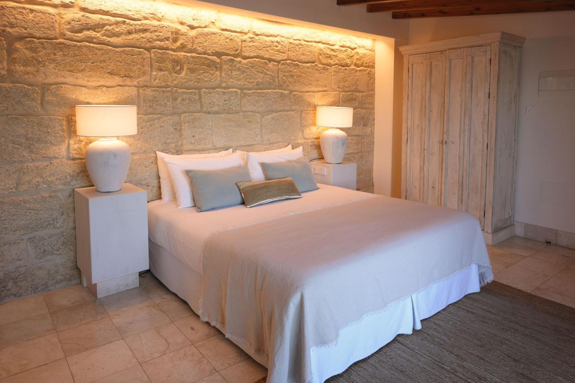 Hotel Casa Aura 2*