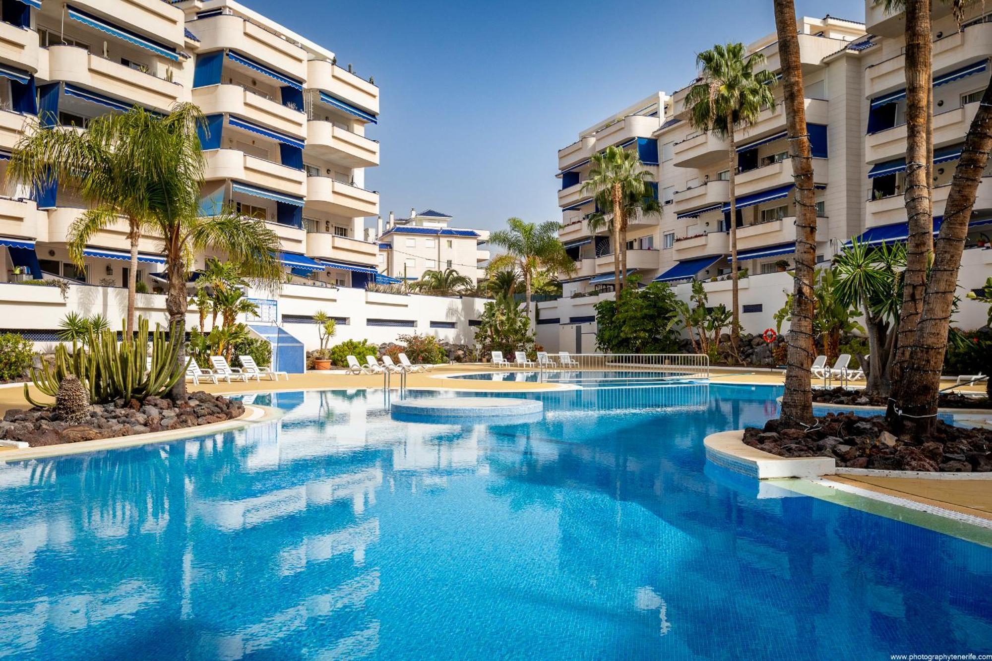 Apartamento Cristianos 2 Bedroom Quiet Complex 200 Meters From The Ocean