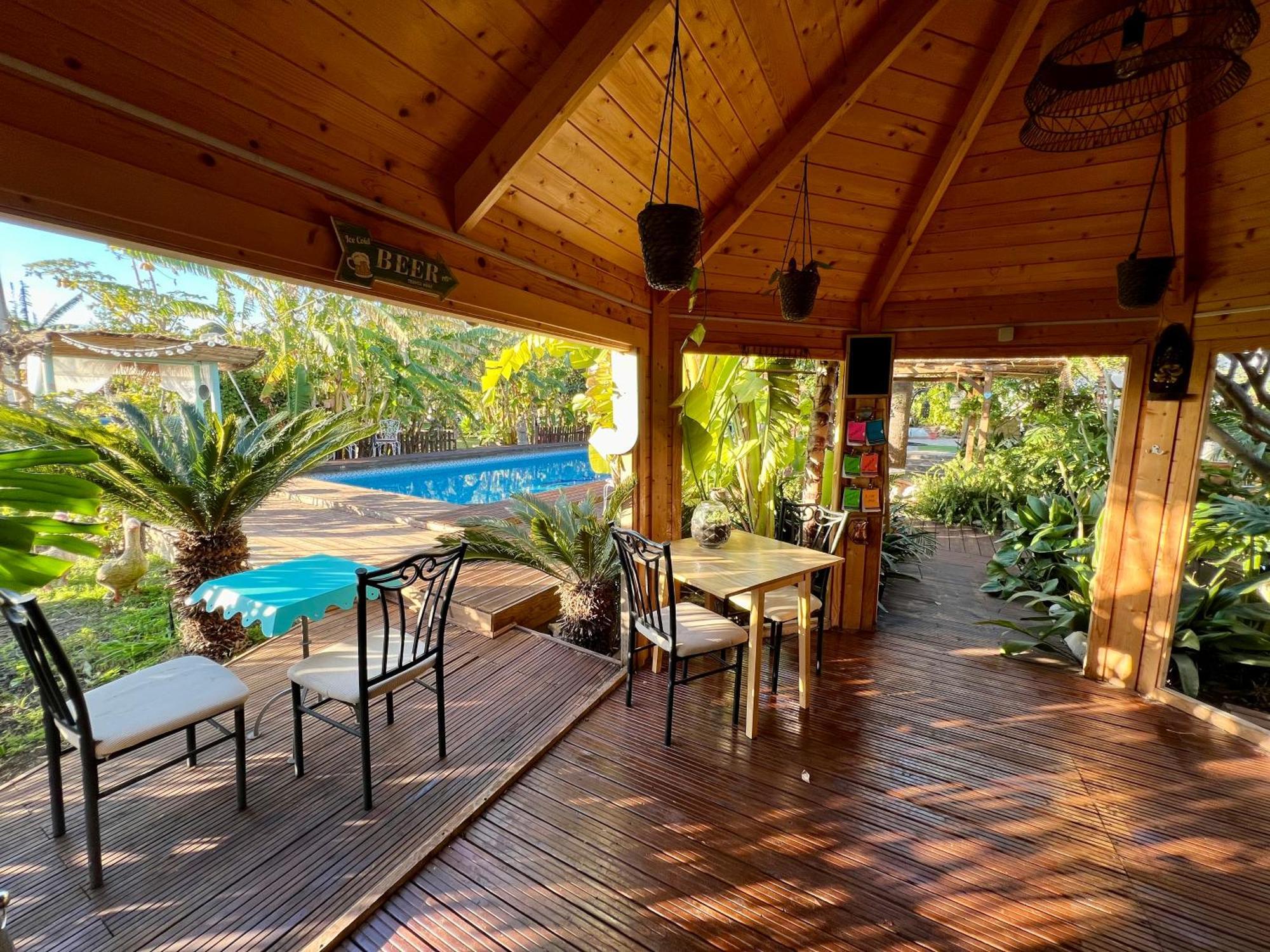 Paradise 1917 - Adults Only 2* Altea