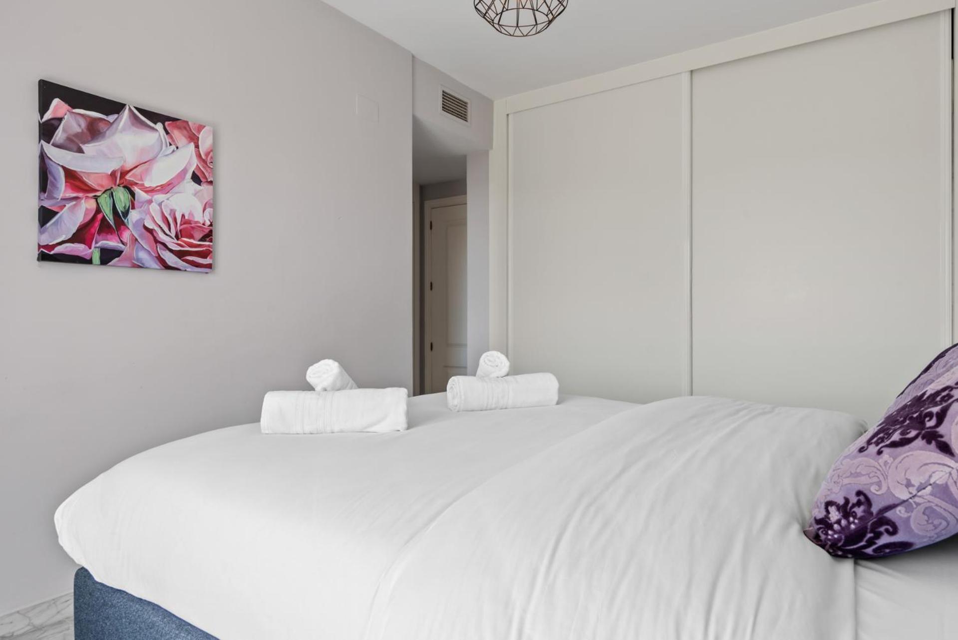 Lovely 2-bed 10 Mins Walk From Puerto Banus Apartamento Marbella