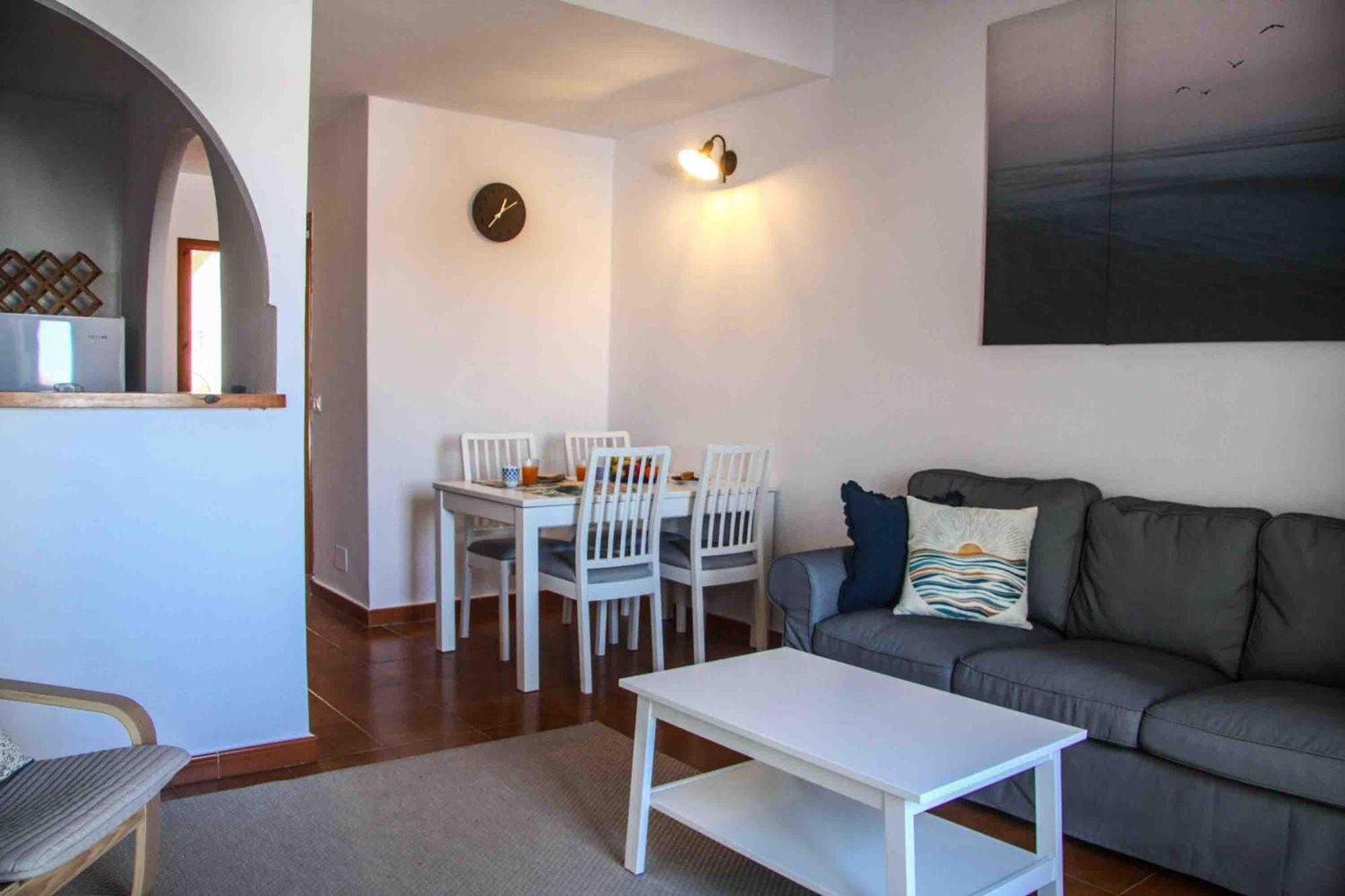 Apartamento Biniplaya - Reformado Al Lado De La Playa