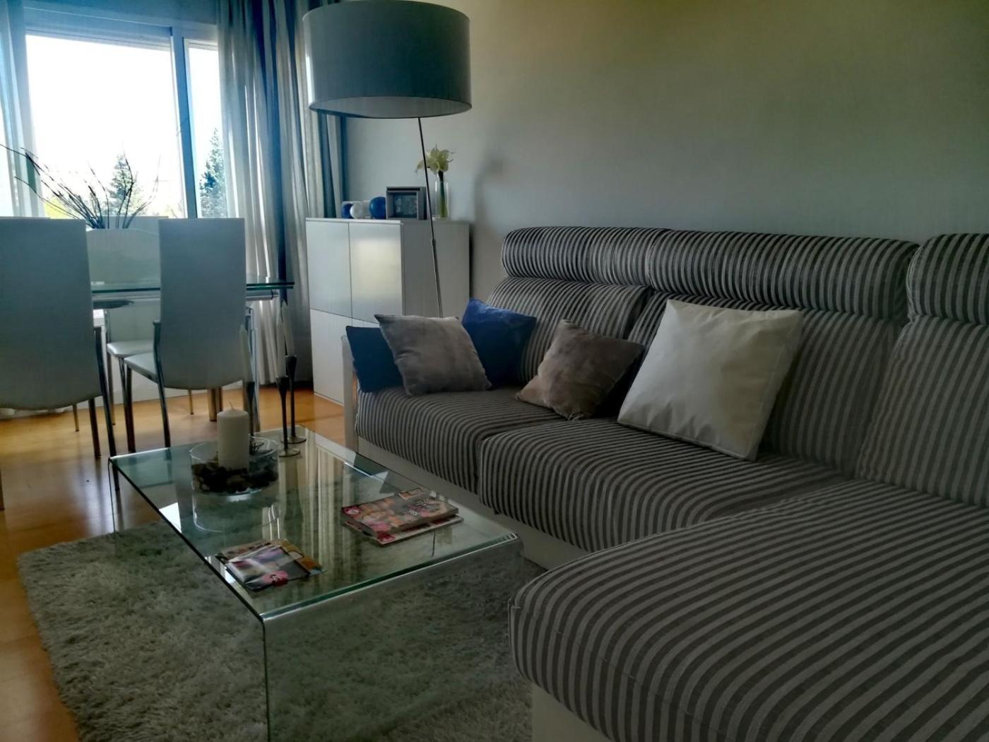 Precioso Duplex Reina Mercedes 5 Minutos Hospital Apartamento Sevilla