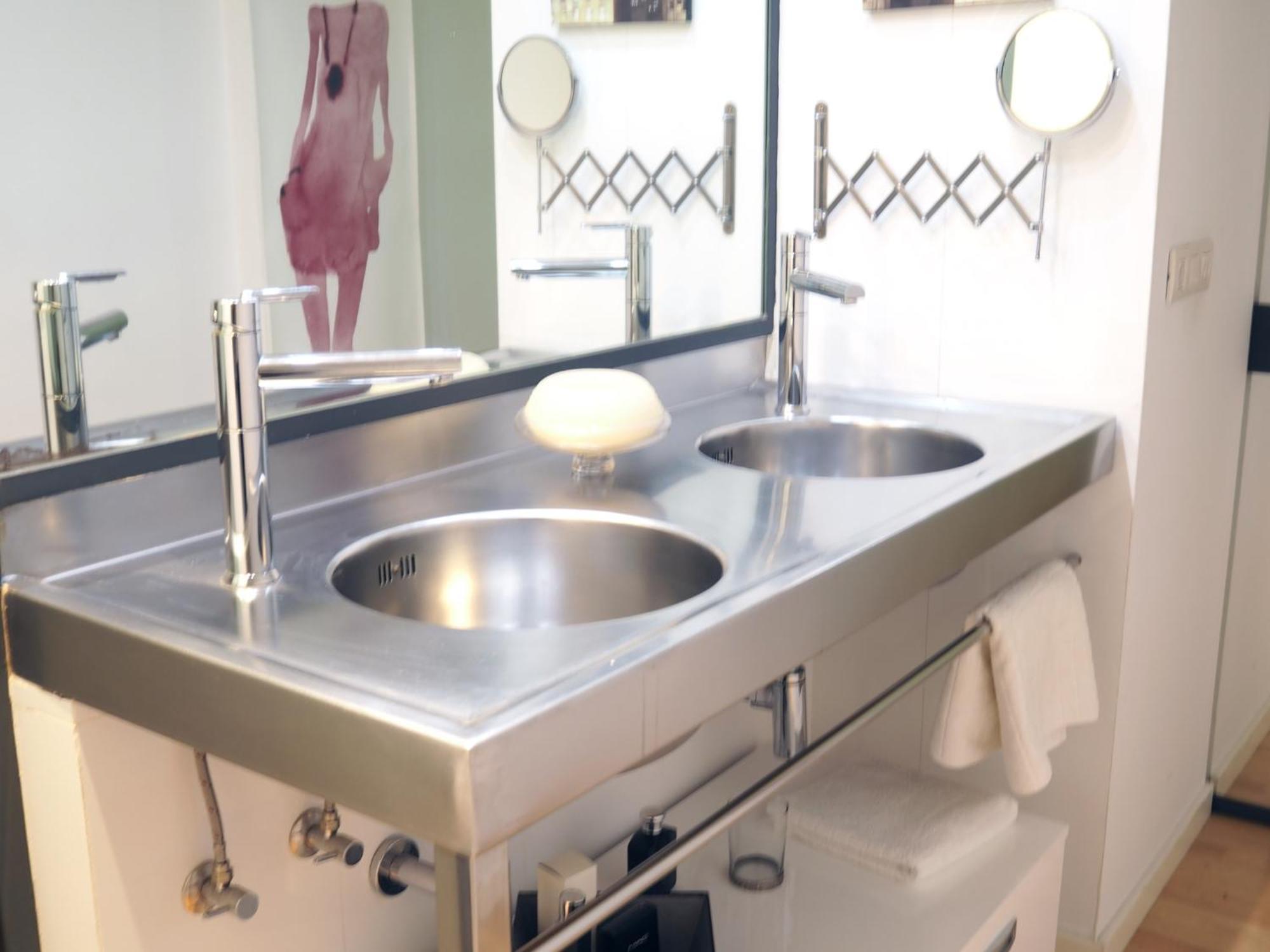 Apartamento Precioso Duplex Reina Mercedes 5 Minutos Hospital