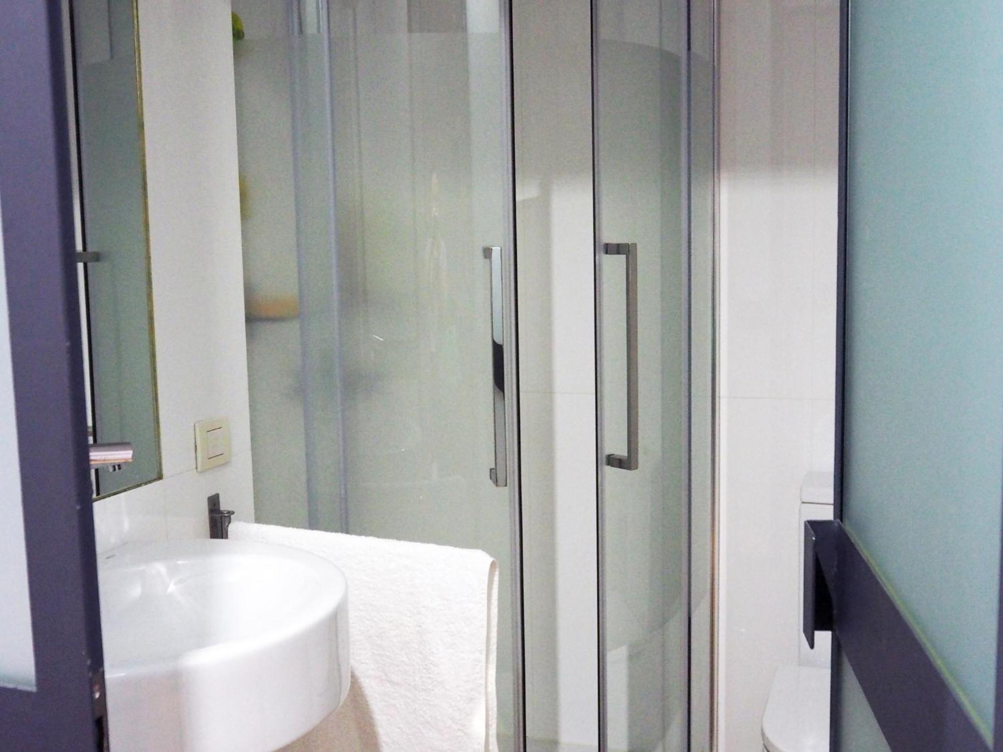 Apartamento Precioso Duplex Reina Mercedes 5 Minutos Hospital Sevilla