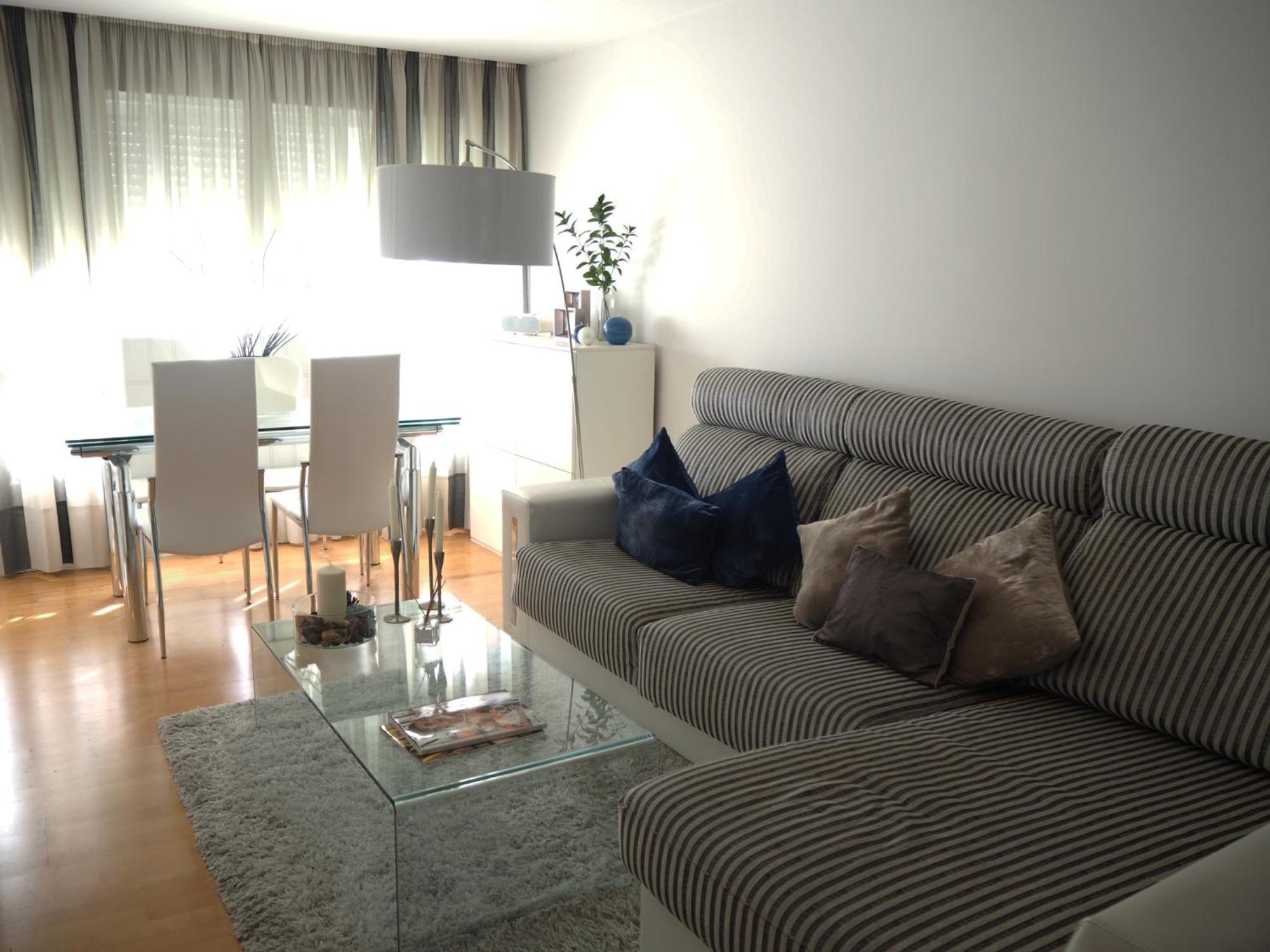 Apartamento Precioso Duplex Reina Mercedes 5 Minutos Hospital *