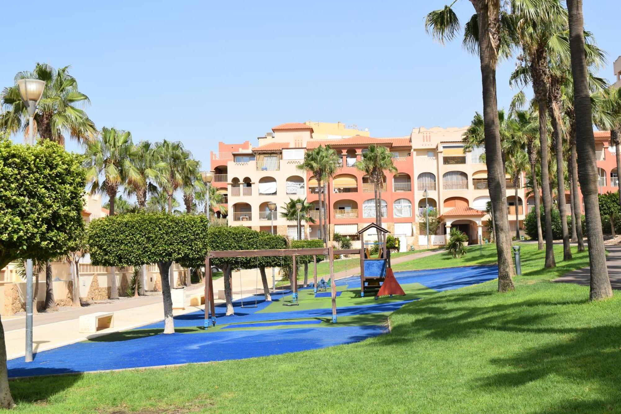 Alta Entinas Almerimar .modern Close To Beach, Beautiful Pool. Apartment El Ejido