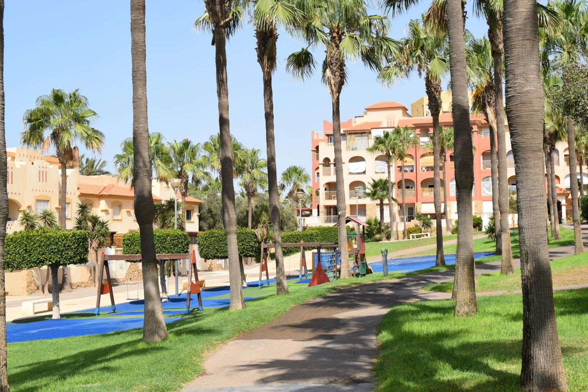 Apartment Alta Entinas Almerimar .modern Close To Beach, Beautiful Pool. El Ejido