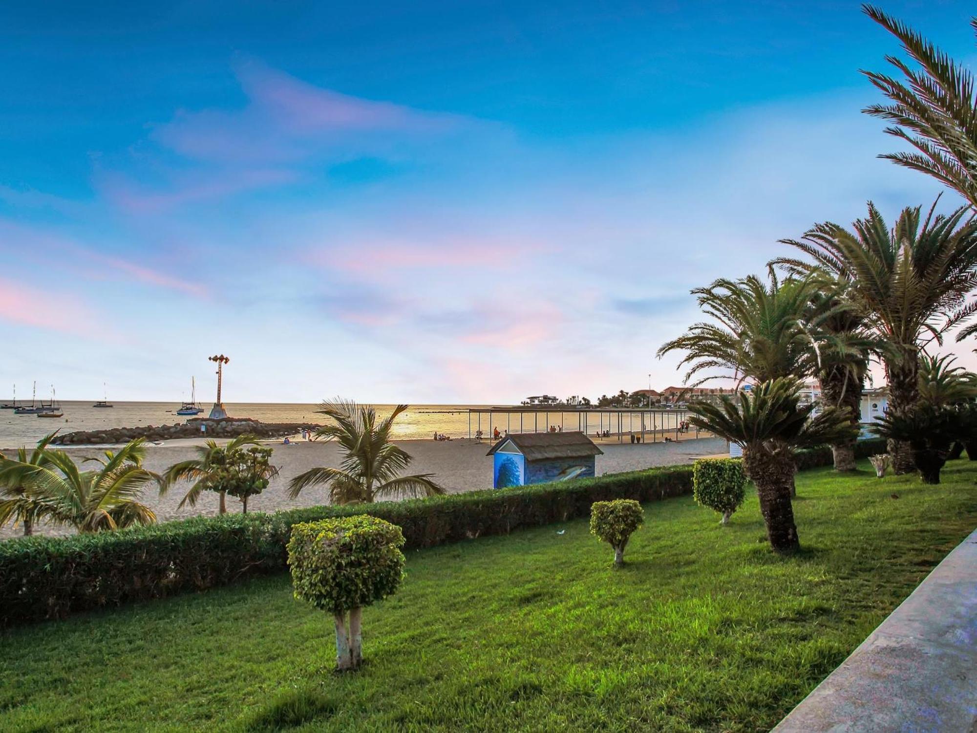 Relaxing Studio, Los Cristianos, Heated Pool, Air Con