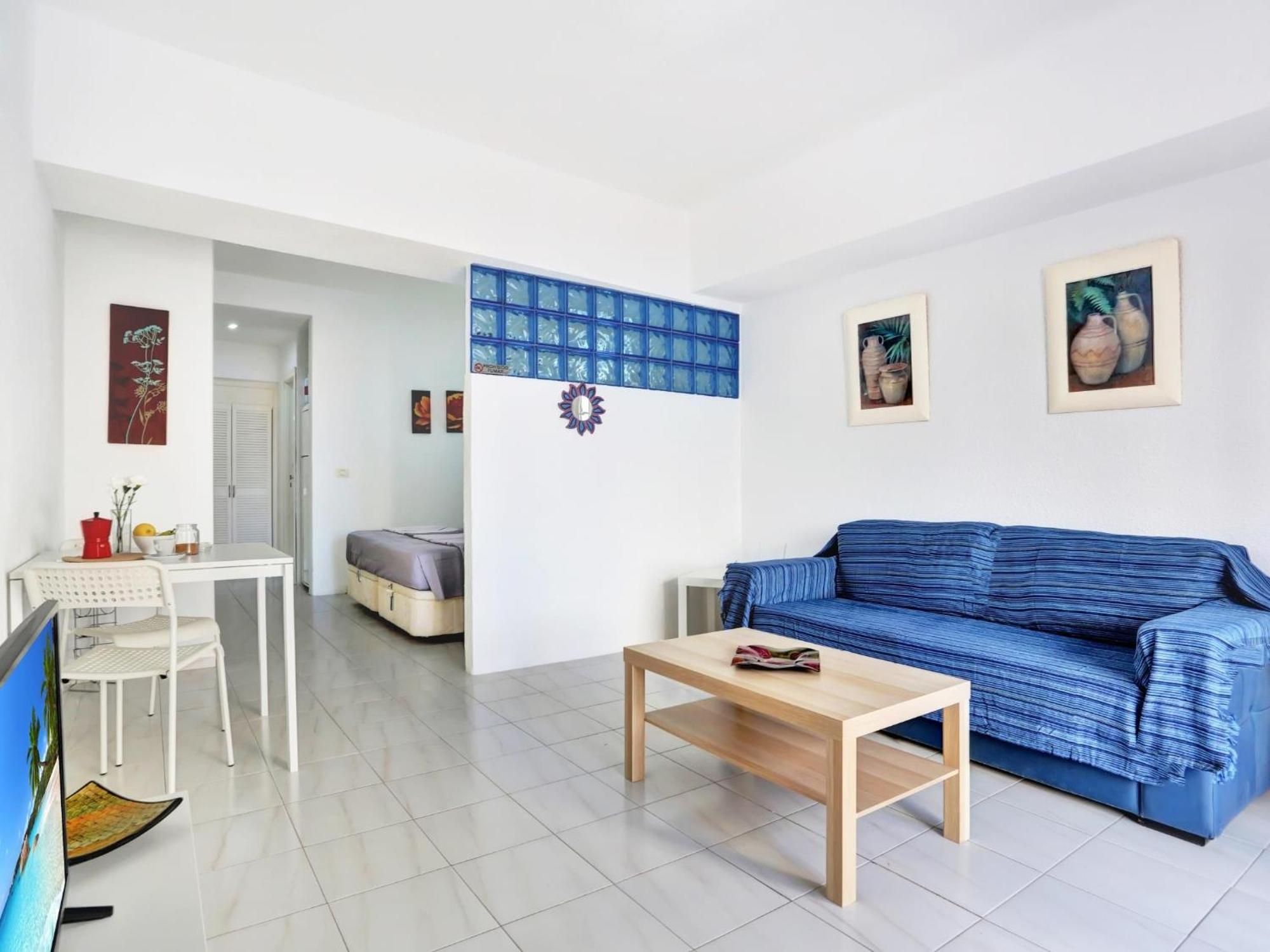 Relaxing Studio, Los Cristianos, Heated Pool, Air Con