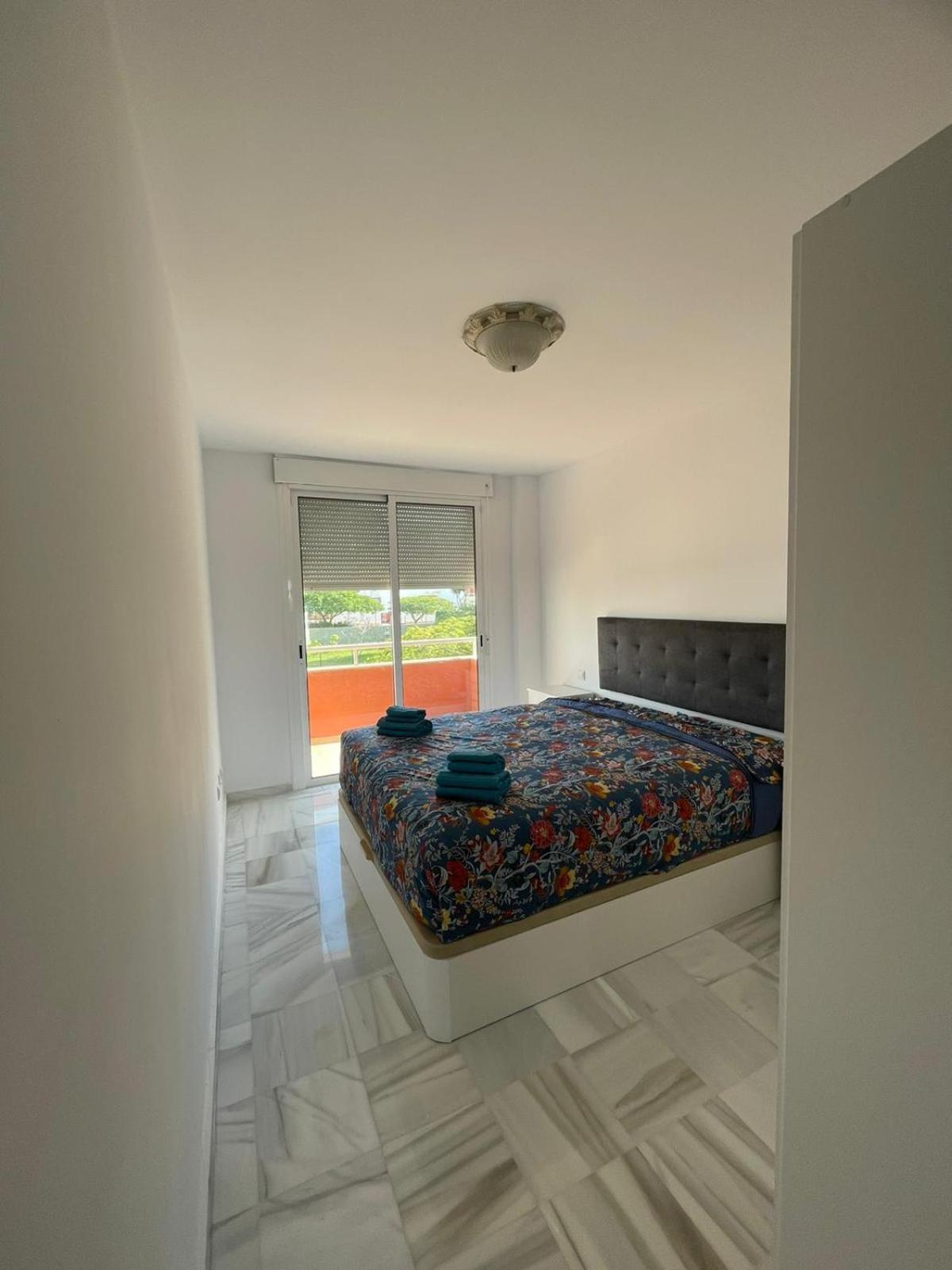 Paraiso Camison, Two Bedrooms Americas Apartment *