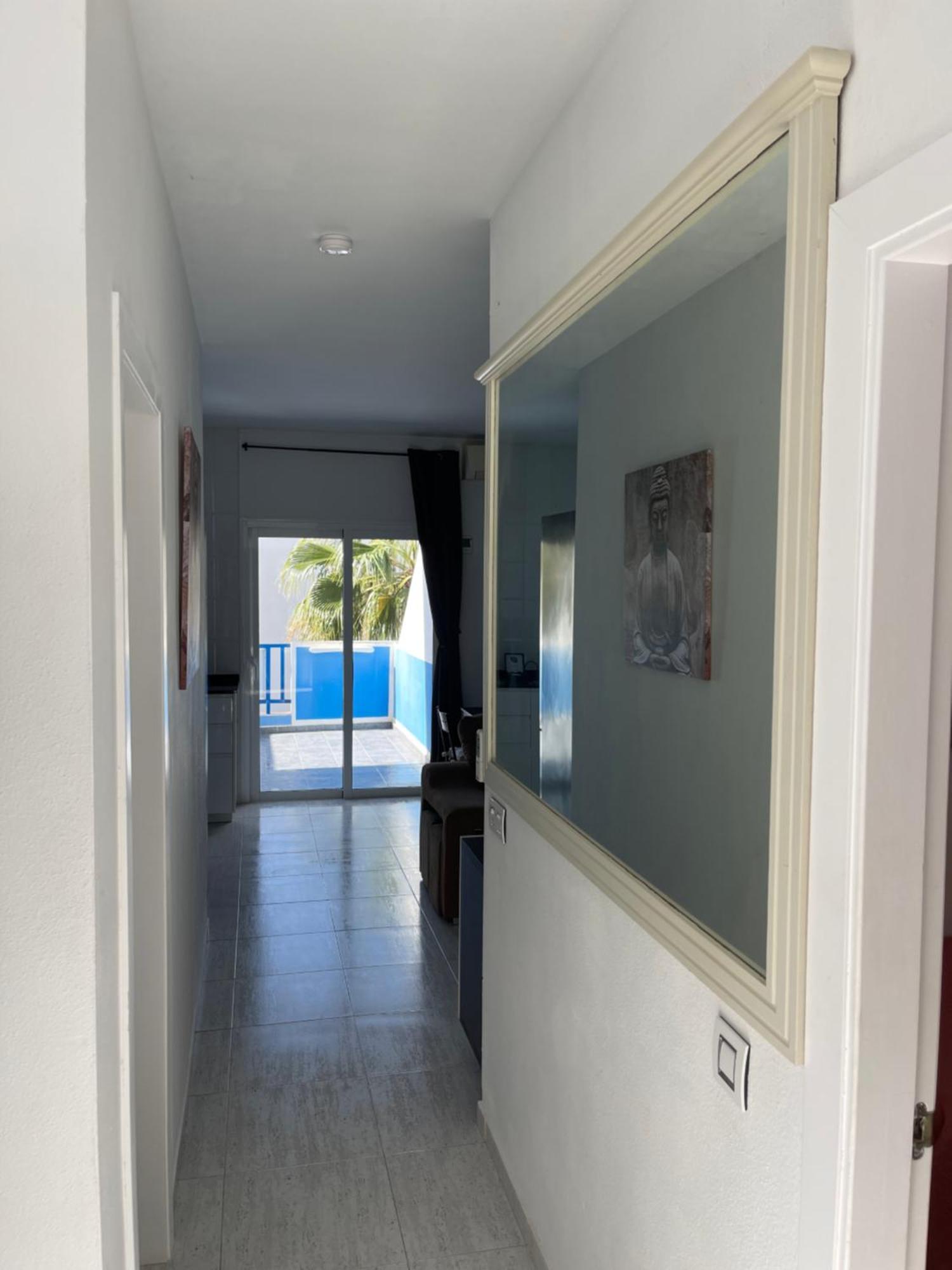 Apartamento Oasis Montana Roja
