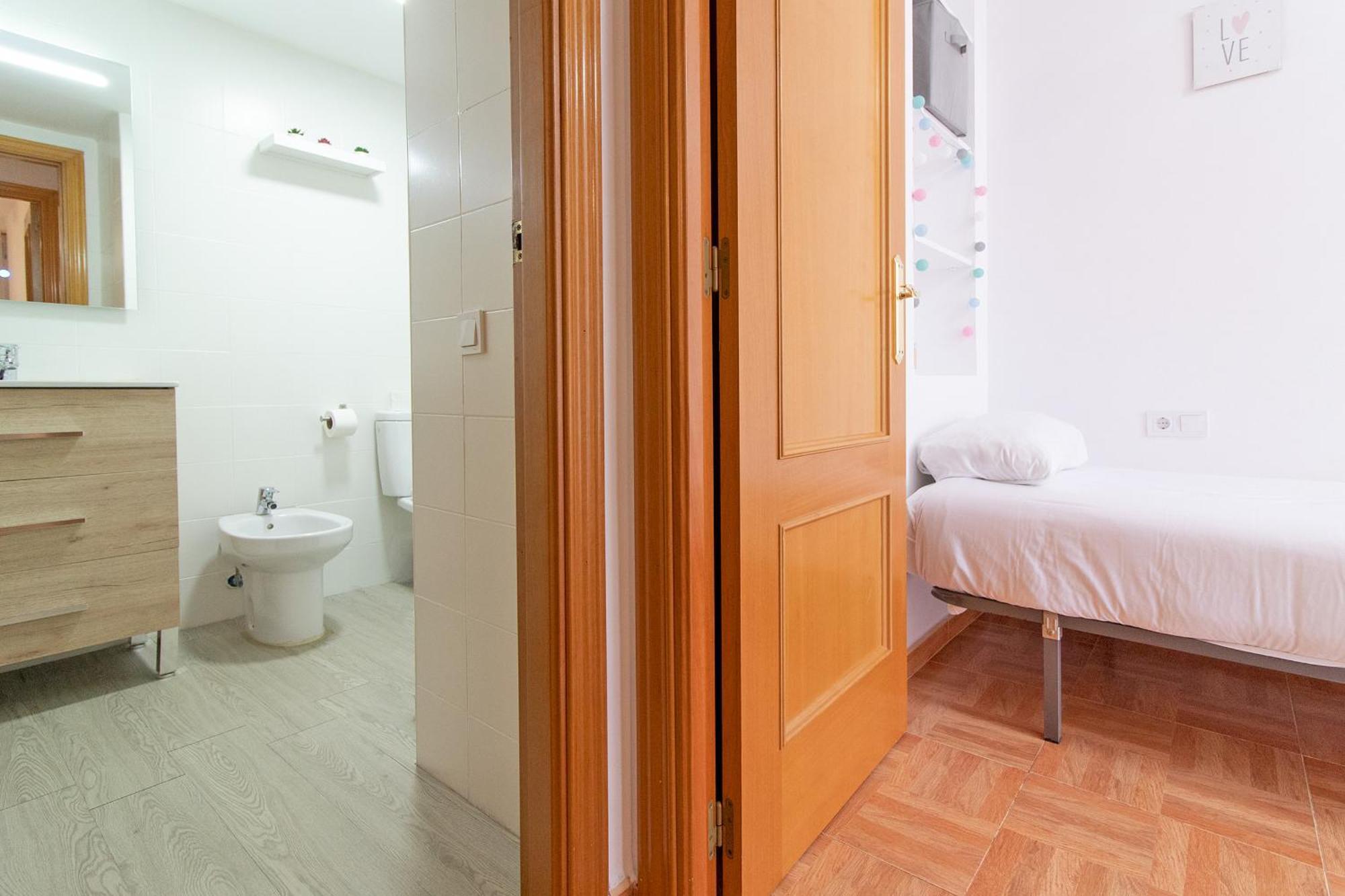 Global Properties, 5 Personas Con Terraza Y Barbacoa Apartment