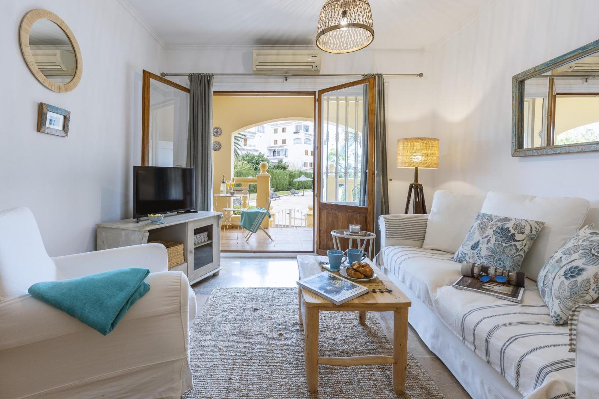 Olive Javea