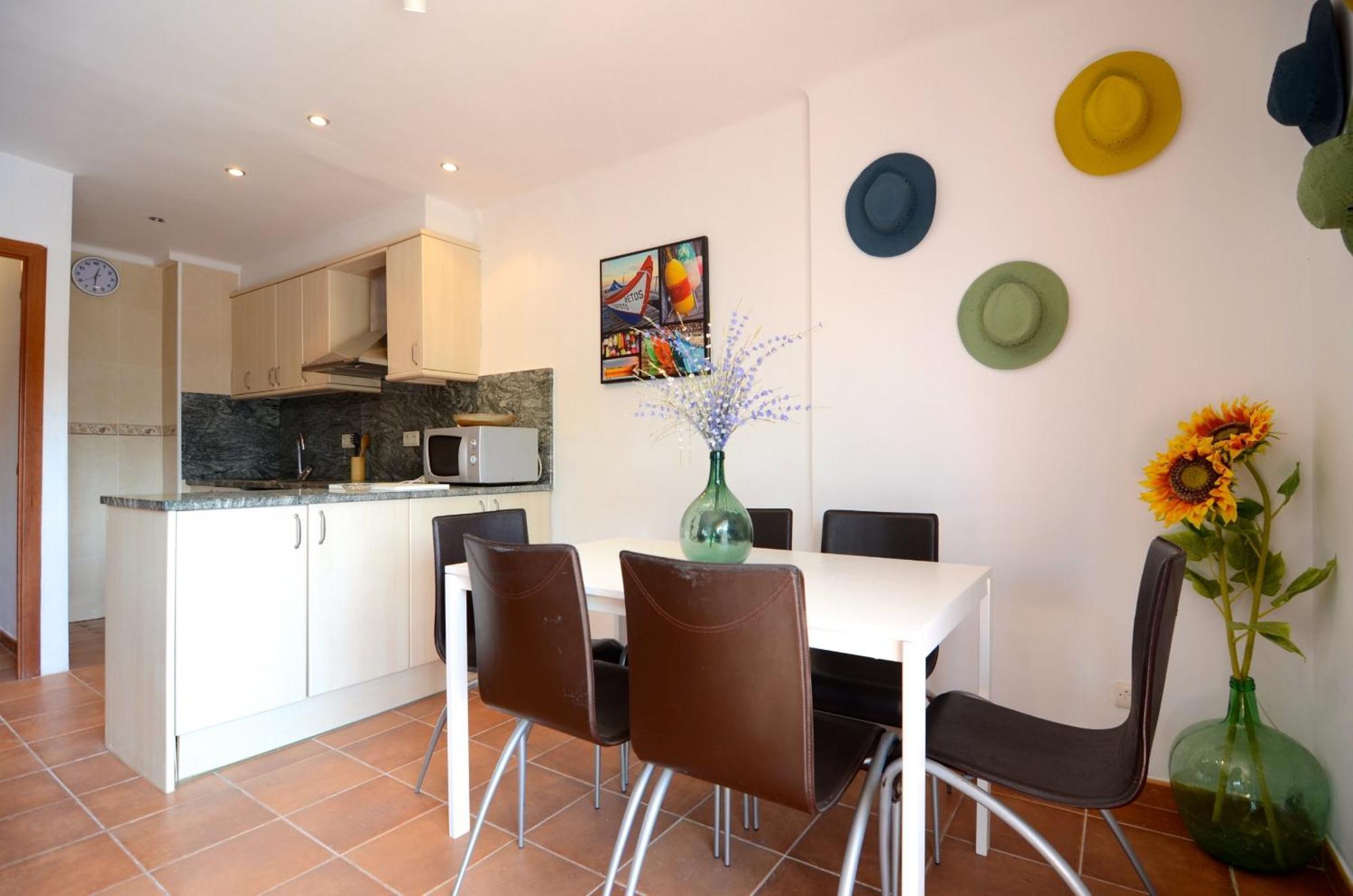 Los Pinos Apartamento