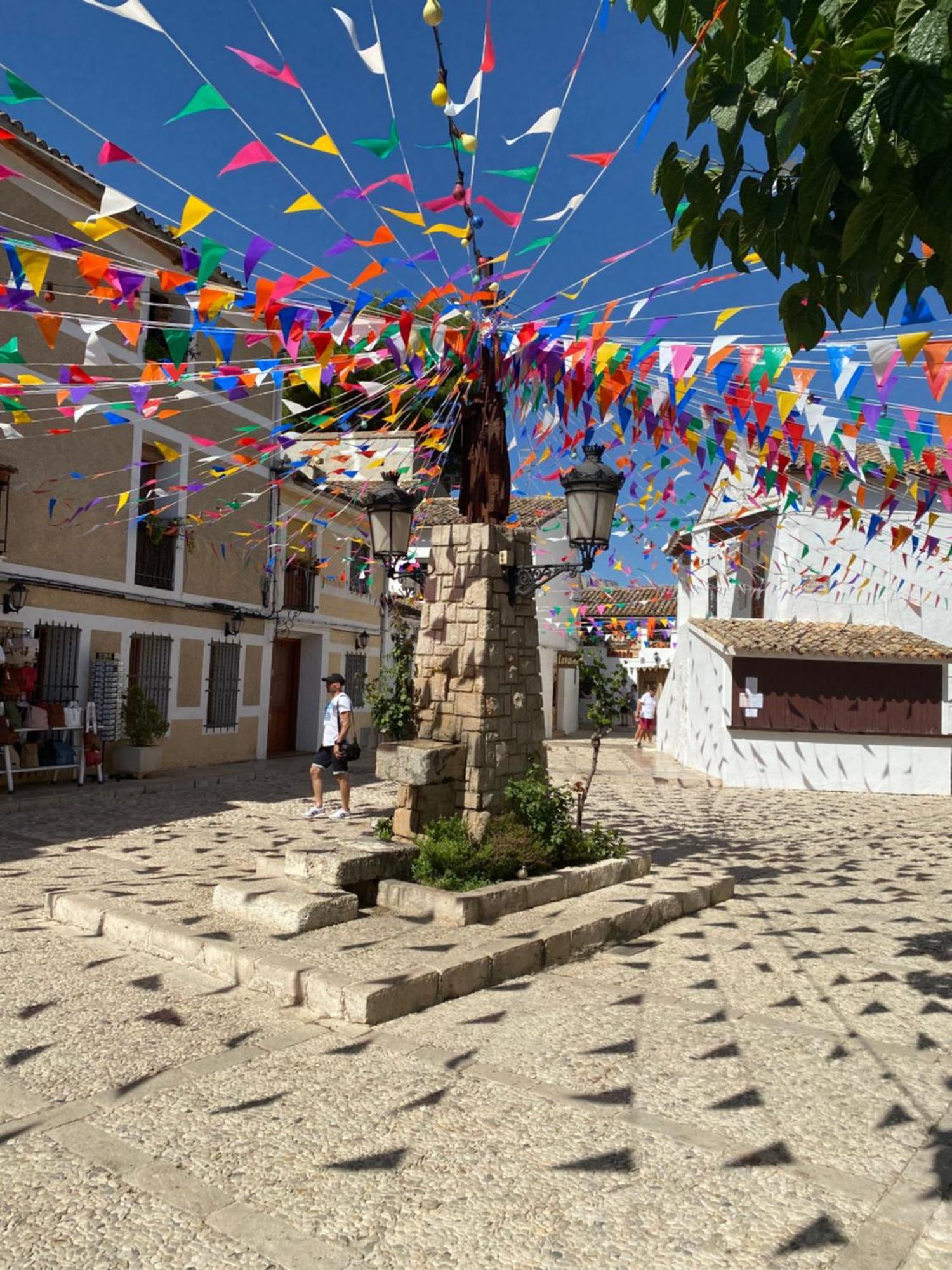 La Casa Del Leon Dormido Polop de la Marina