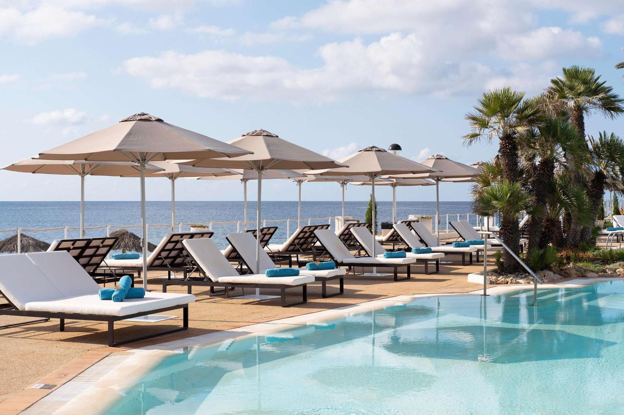 Hotel Aluasoul Menorca - Adults Only 4*