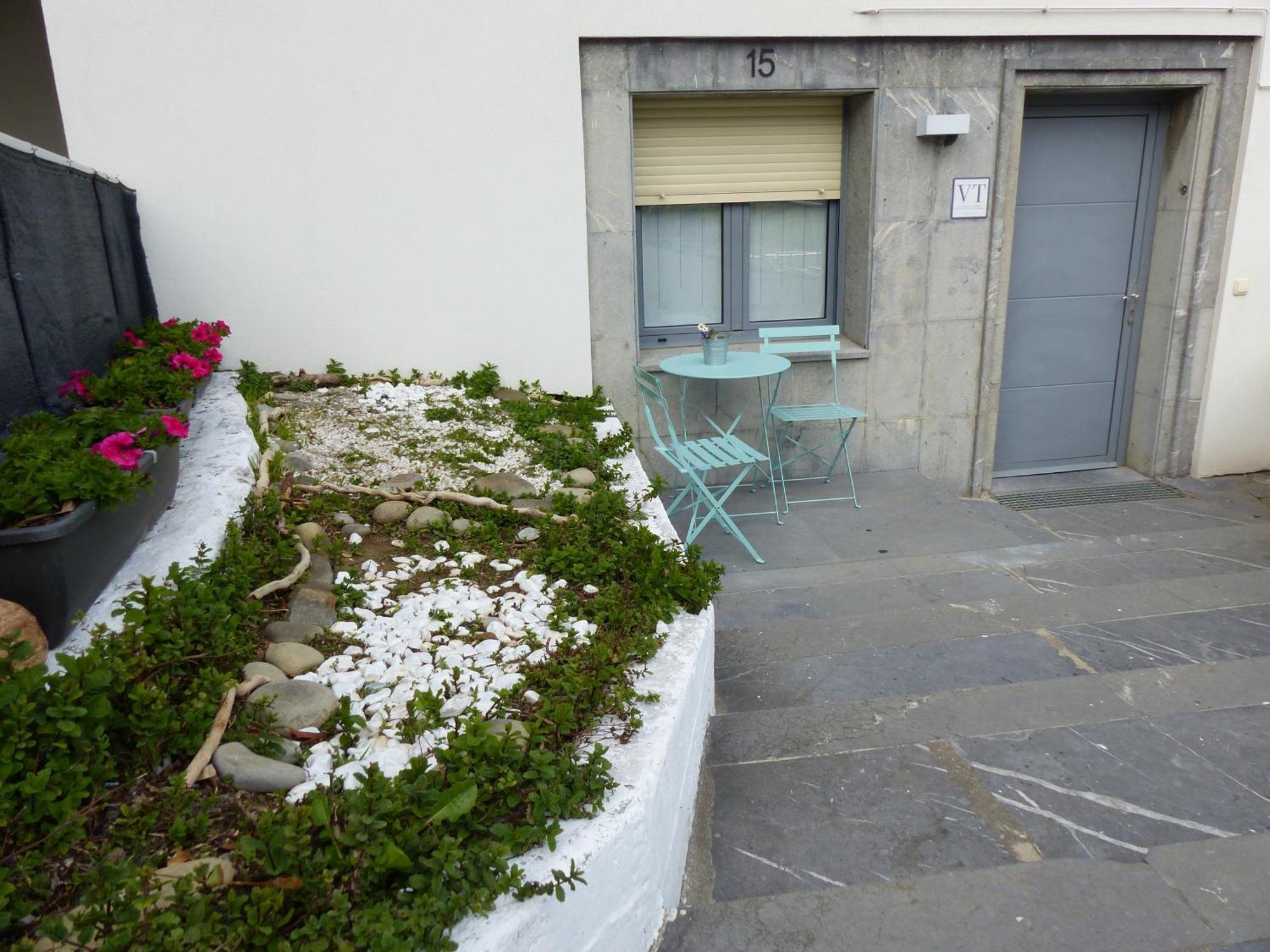 Balentziaga Terraza Y Parking * Getaria