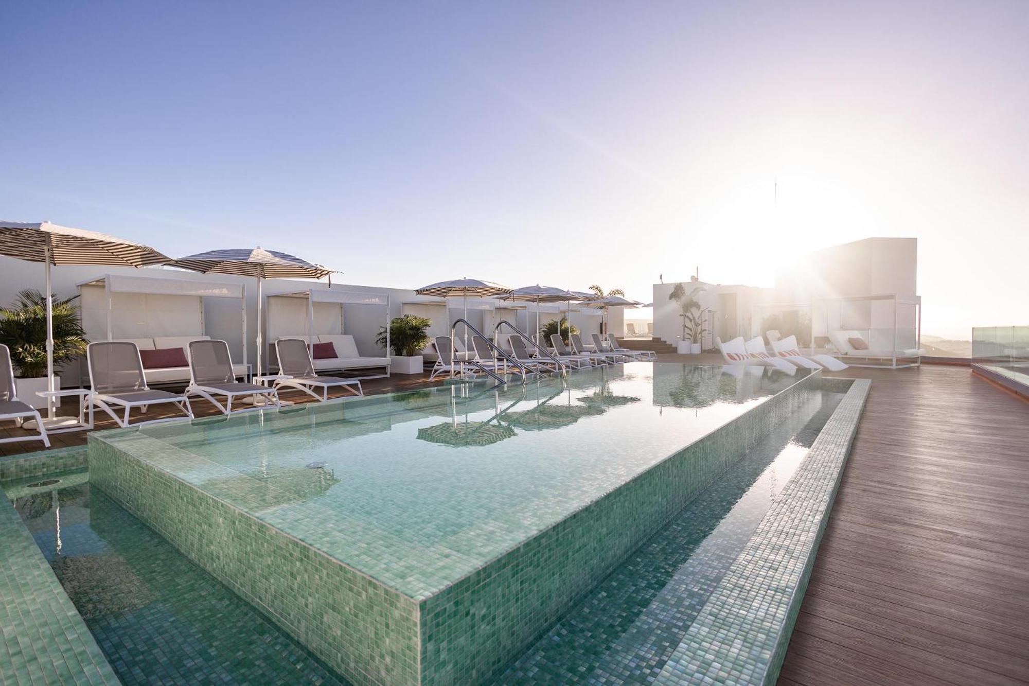 Servatur Puerto Azul Hotel 4*