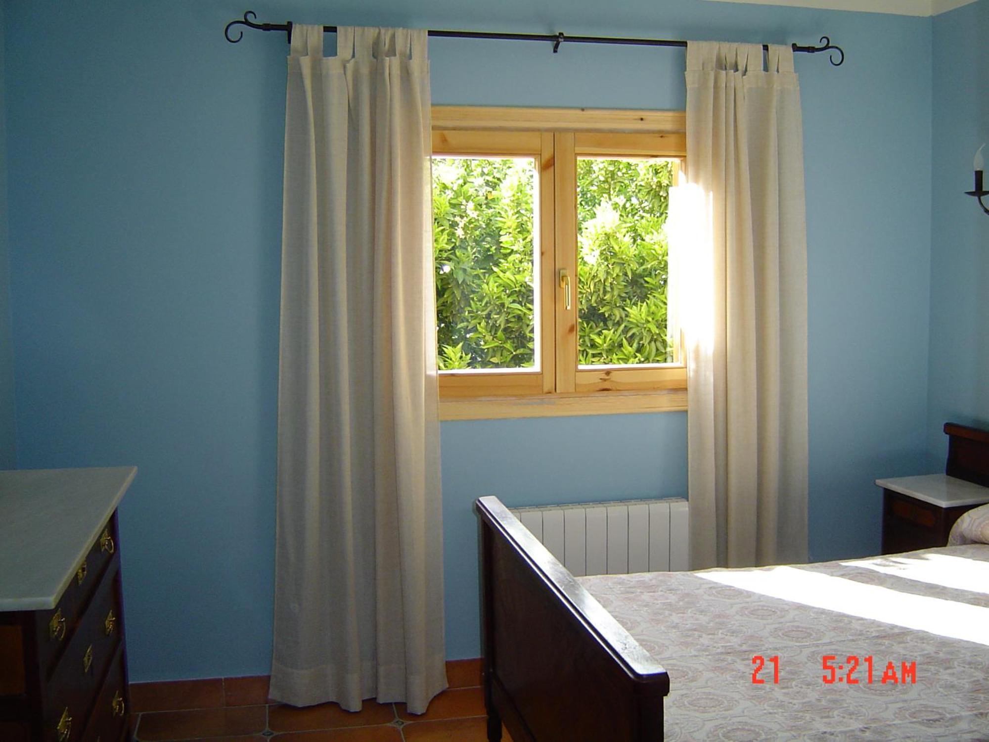 Bed and breakfast Rural Planet Bolulla